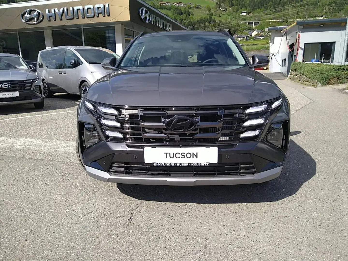 Hyundai TUCSON NX4 GO 1,6 T-GDi 4WD 48V DCT Gris - 2