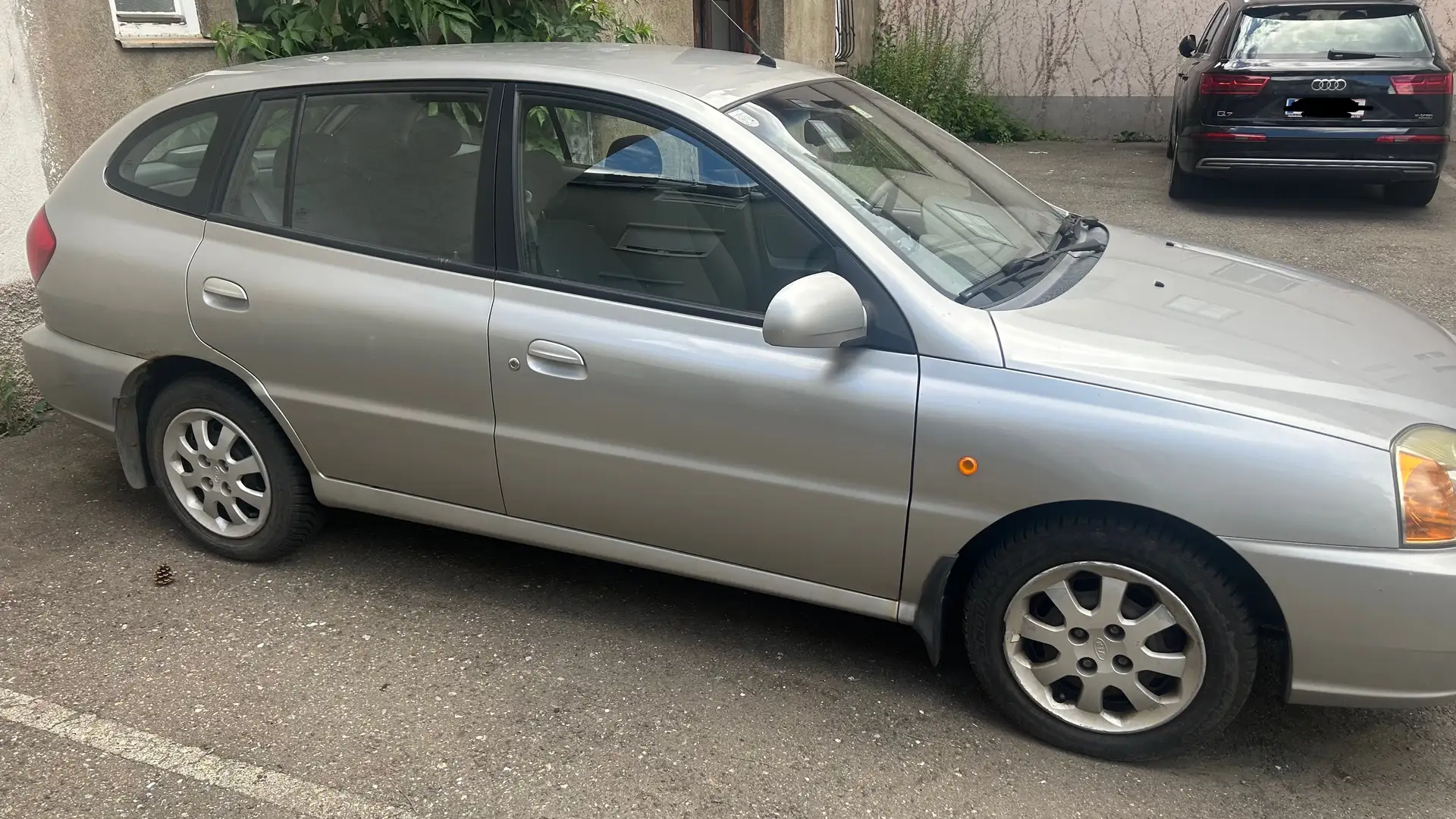 Kia Rio Rio LS 1,3i SOHC Bodyguard Bodyguard Grau - 2
