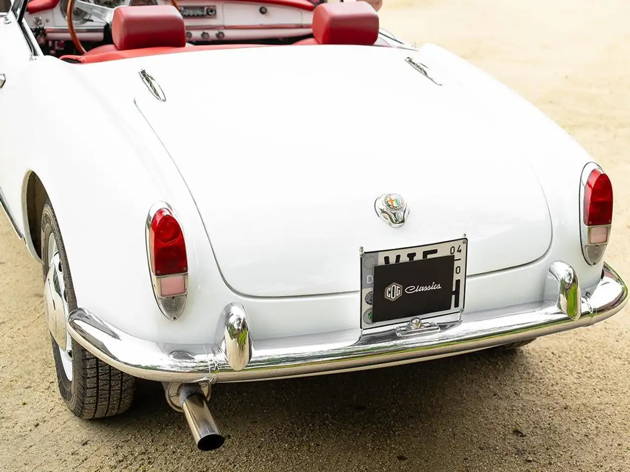 Alfa Romeo Giulia Spider 1600 - Vollständig restaurierter Zustand!, foto 8