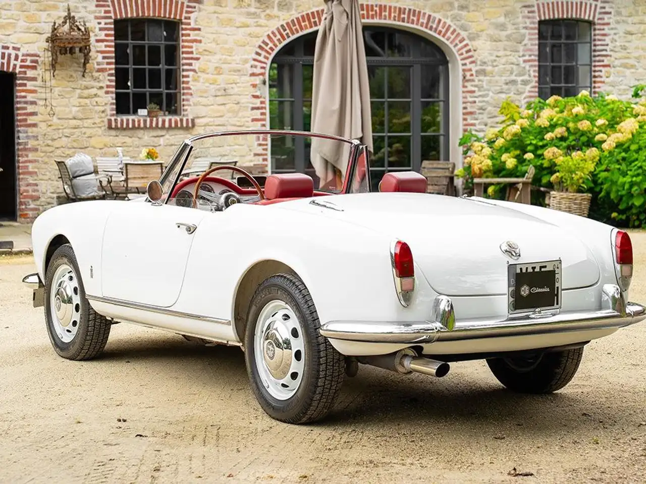 Alfa Romeo Giulia Spider 1600 - Vollständig restaurierter Zustand!, foto 3