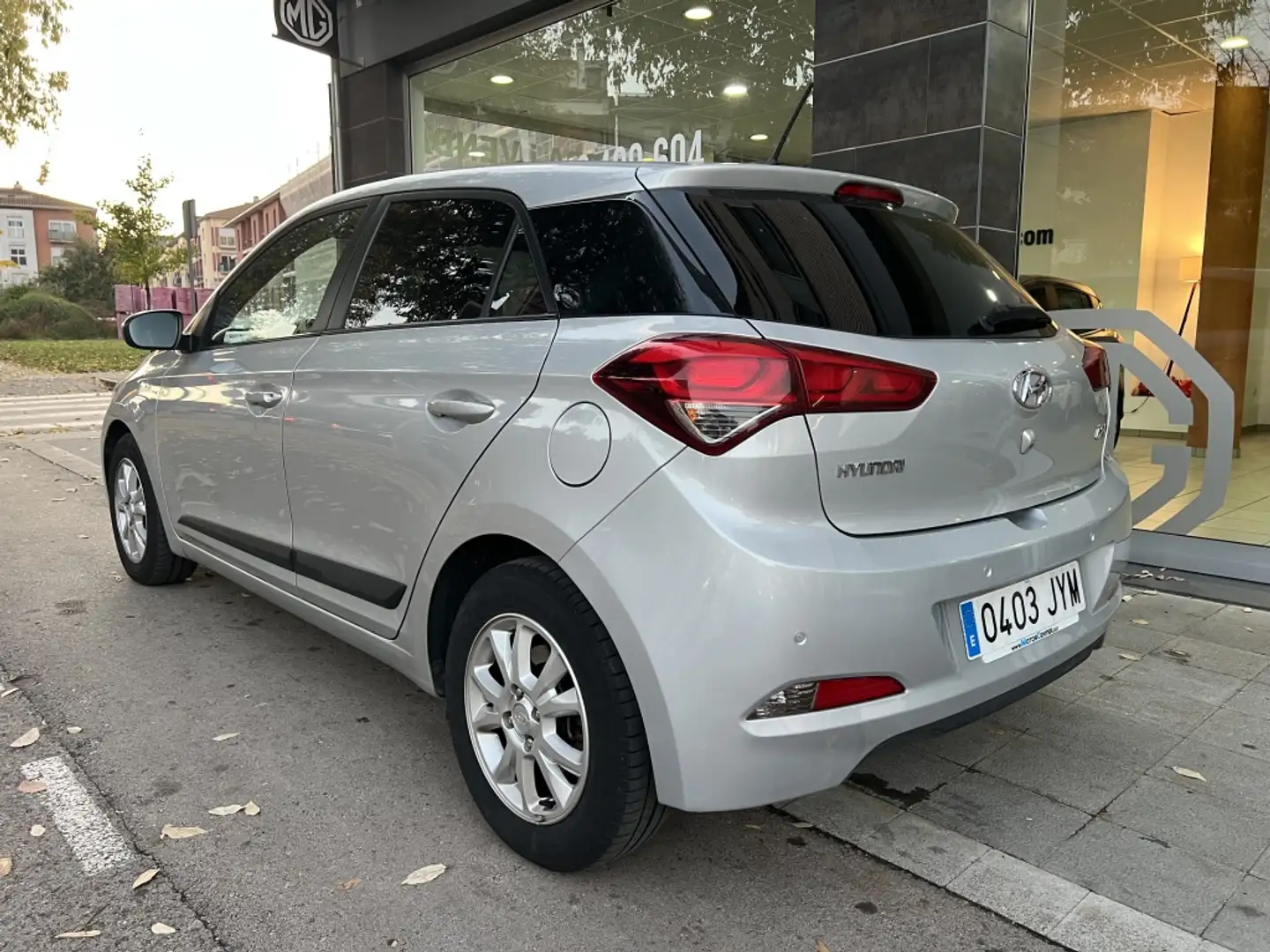 Hyundai i20 1.2 MPI Link Argent - 2