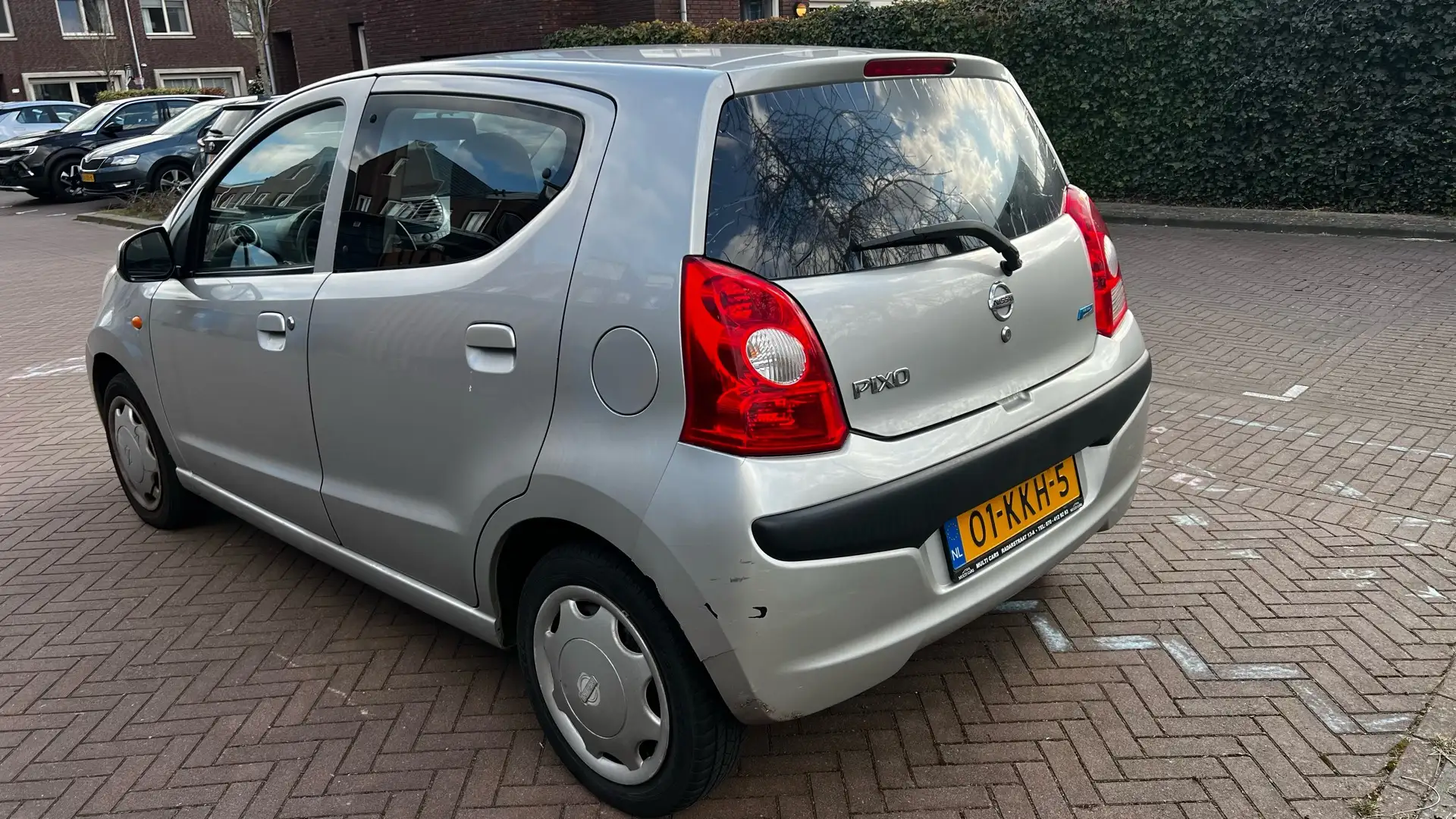 Nissan Pixo 1.0 visia - 2