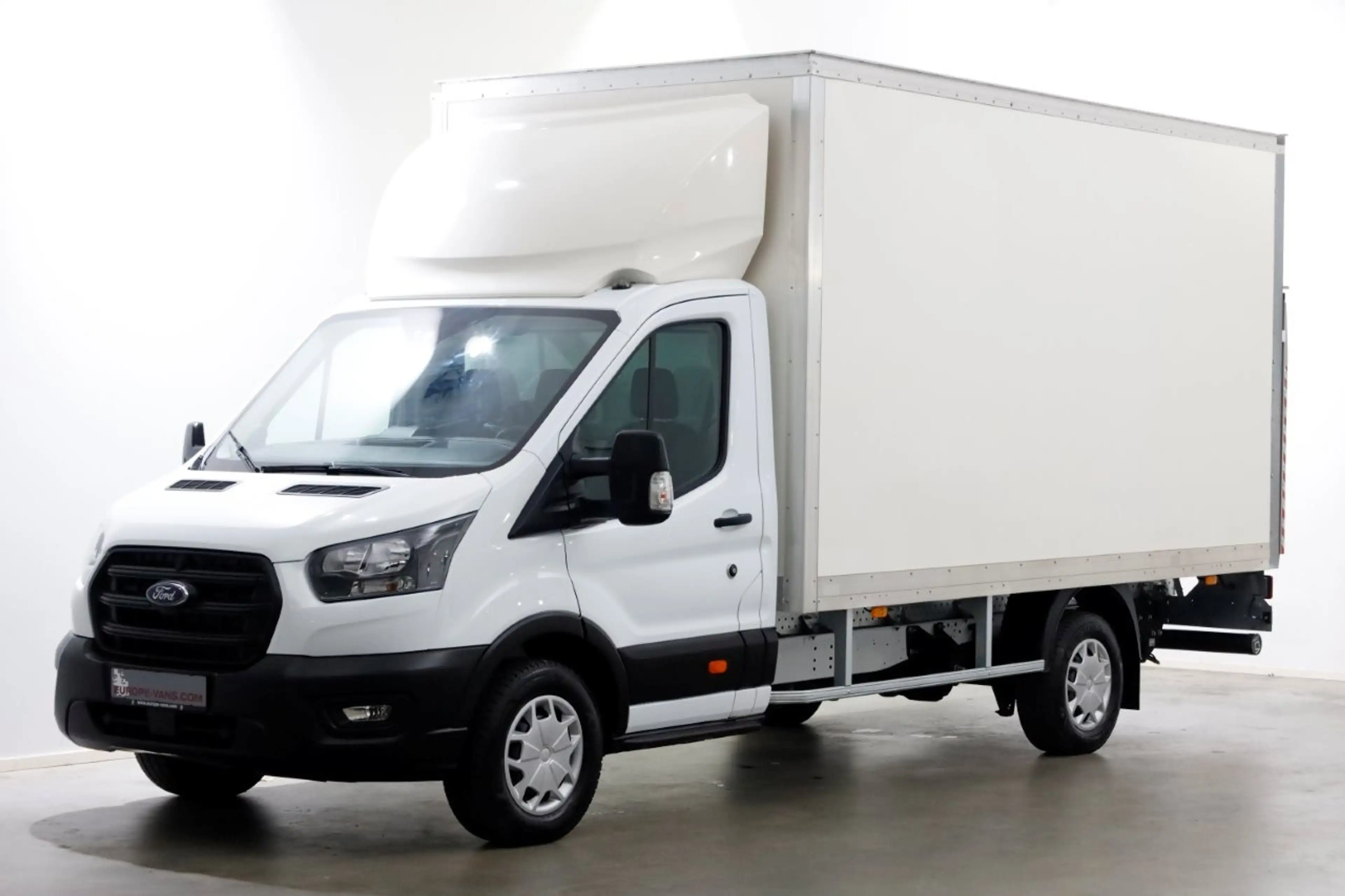 Ford Transit 350 2.0 TDCI 130pk RWD Trend Bakwagen met laadklep — photo 9