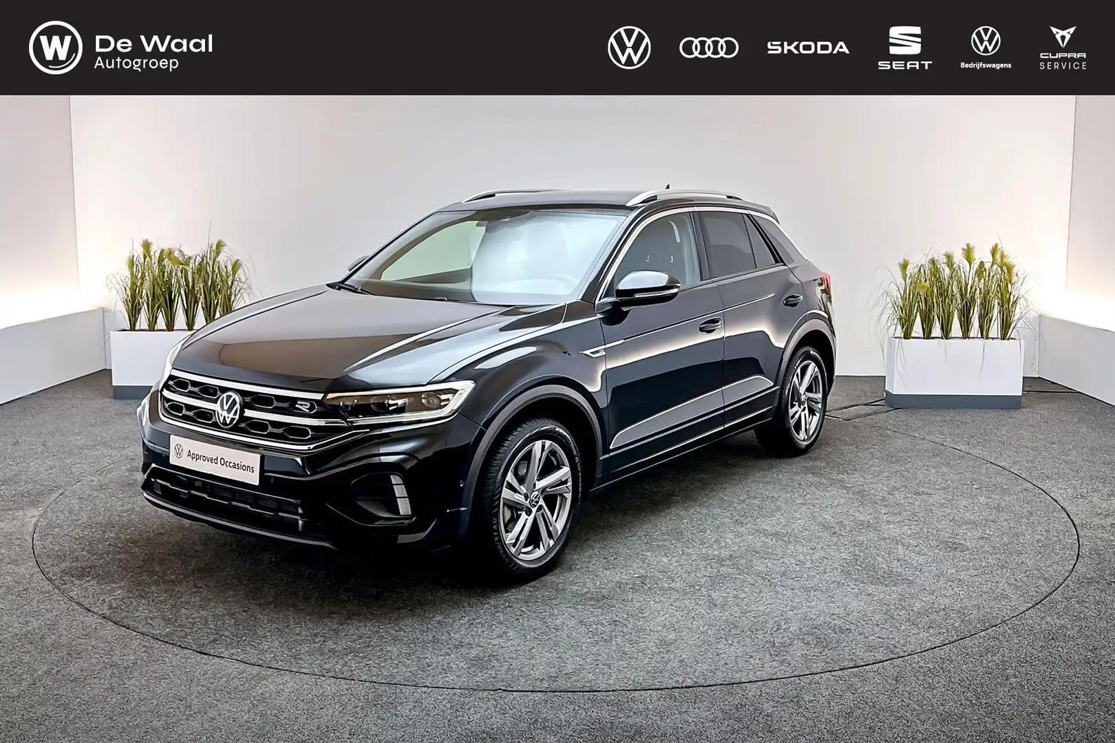 Volkswagen T-Roc 1.5 TSI 150pk DSG R-Line Edition | Afneembare Trek Nero - 1