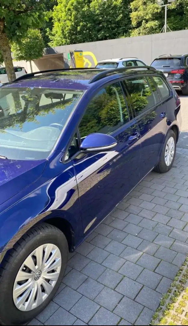 Volkswagen Golf Variant Blau - 2
