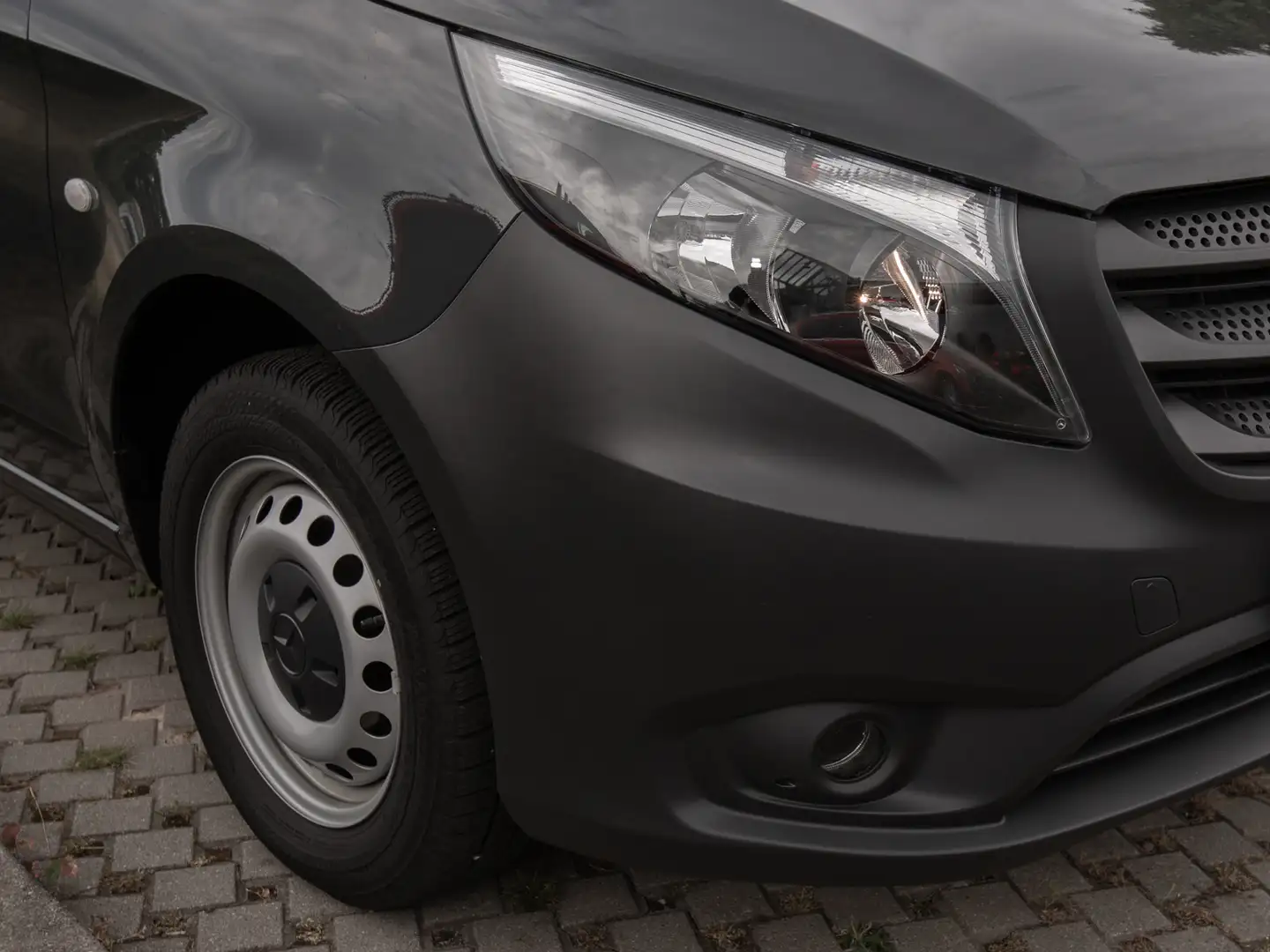 Mercedes-Benz Vito 116 Mixto RüKam+DAB+Sitzh+Regens+AHK+Tempom Schwarz - 2