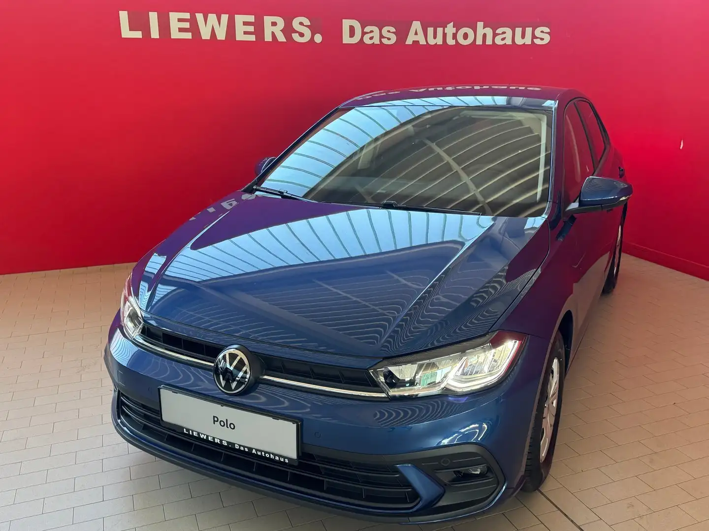 Volkswagen Polo 4Me Blau - 2