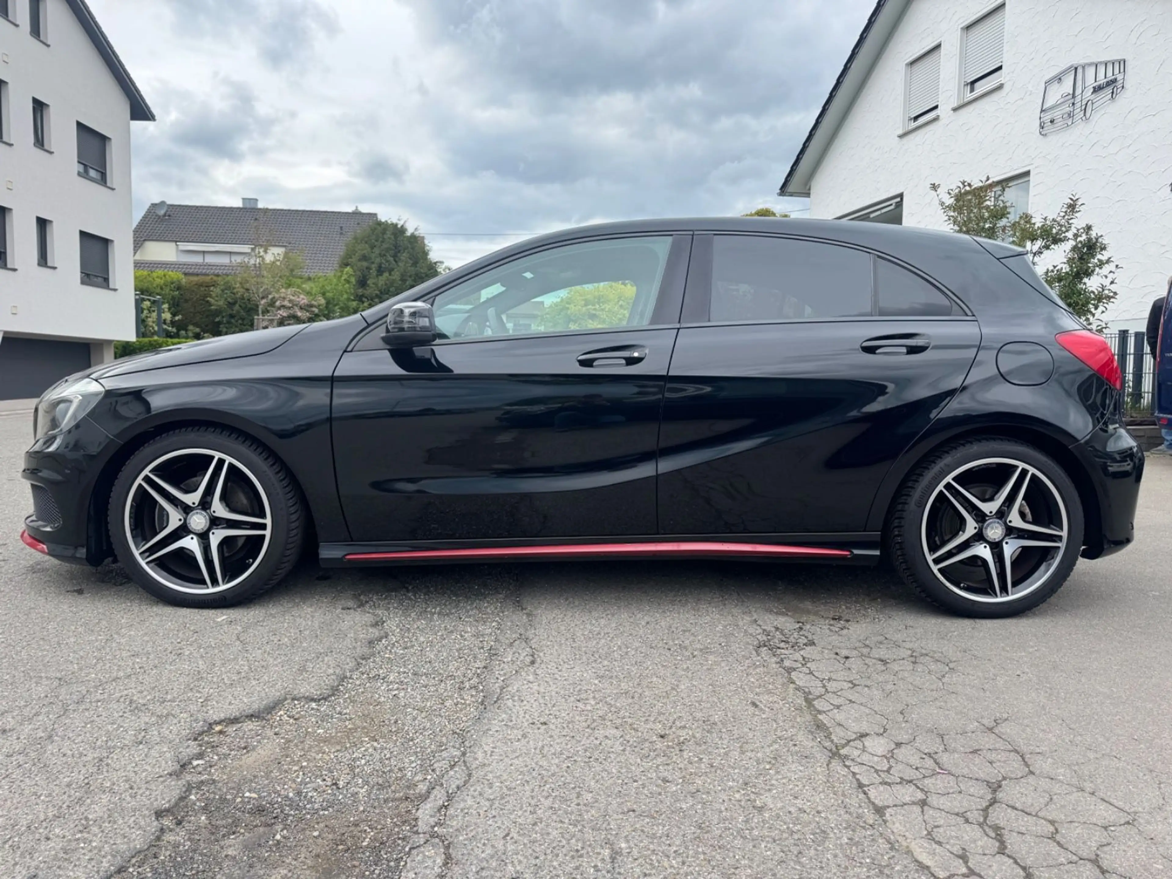 Mercedes-Benz A 180 BlueEfficiency*AMG-LINE Night Paket*1.HAND — photo 7