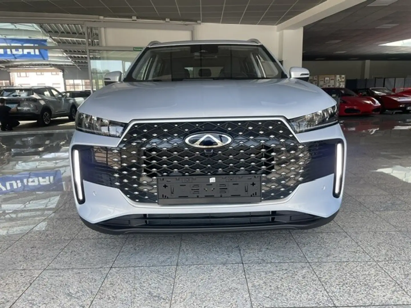 Chery Tiggo 4 HEV Unique Silber - 2