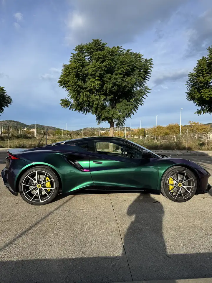 Lotus Emira 2024