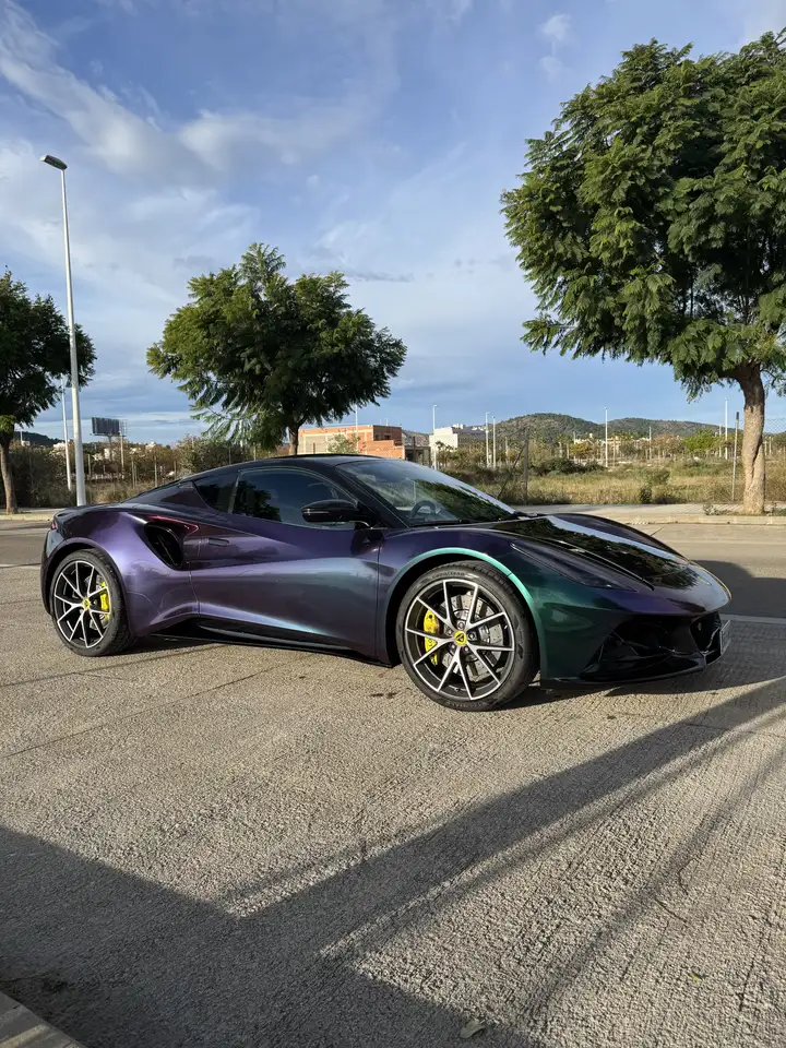 Lotus Emira 2024