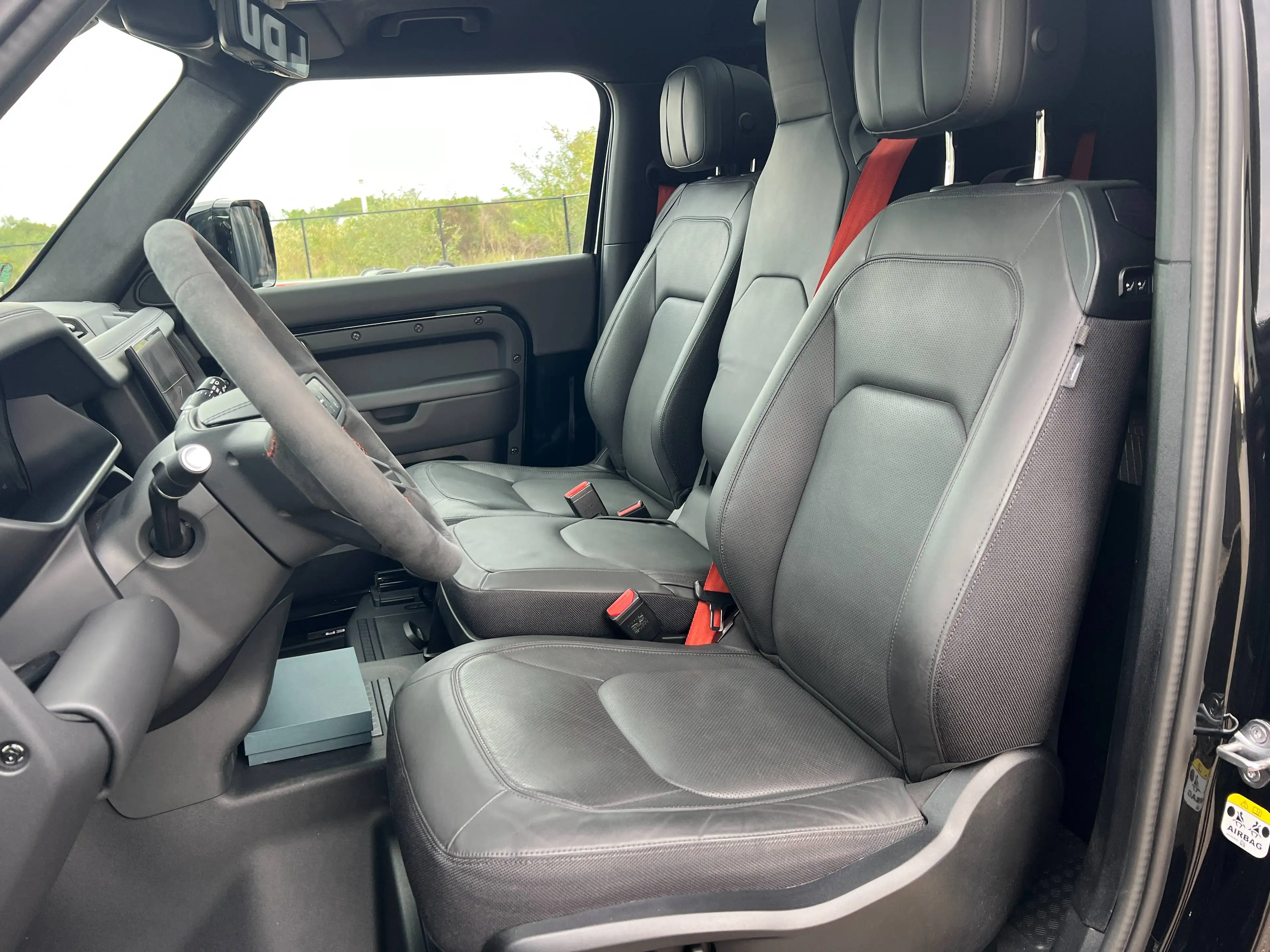 Land Rover Defender Defender 90 5.0 V8 P425 X Jumpseat LICHTE VRACHT - 3-ZIT — photo 11