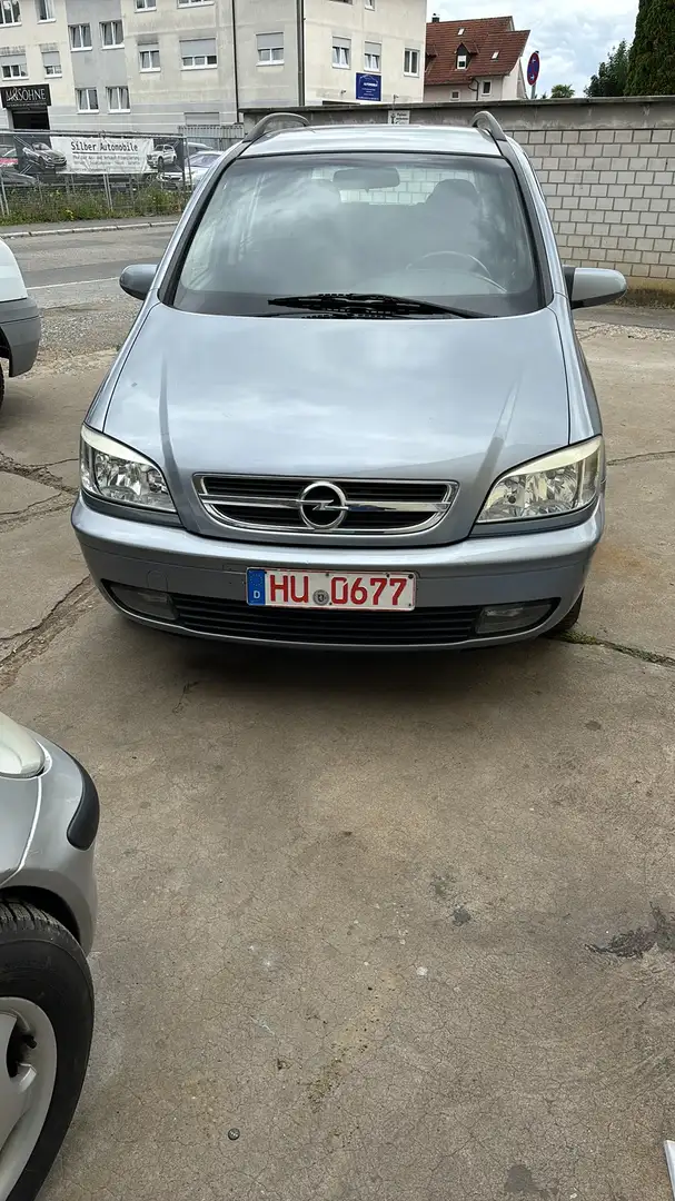Opel Zafira 1.8 Elegance Gris - 2
