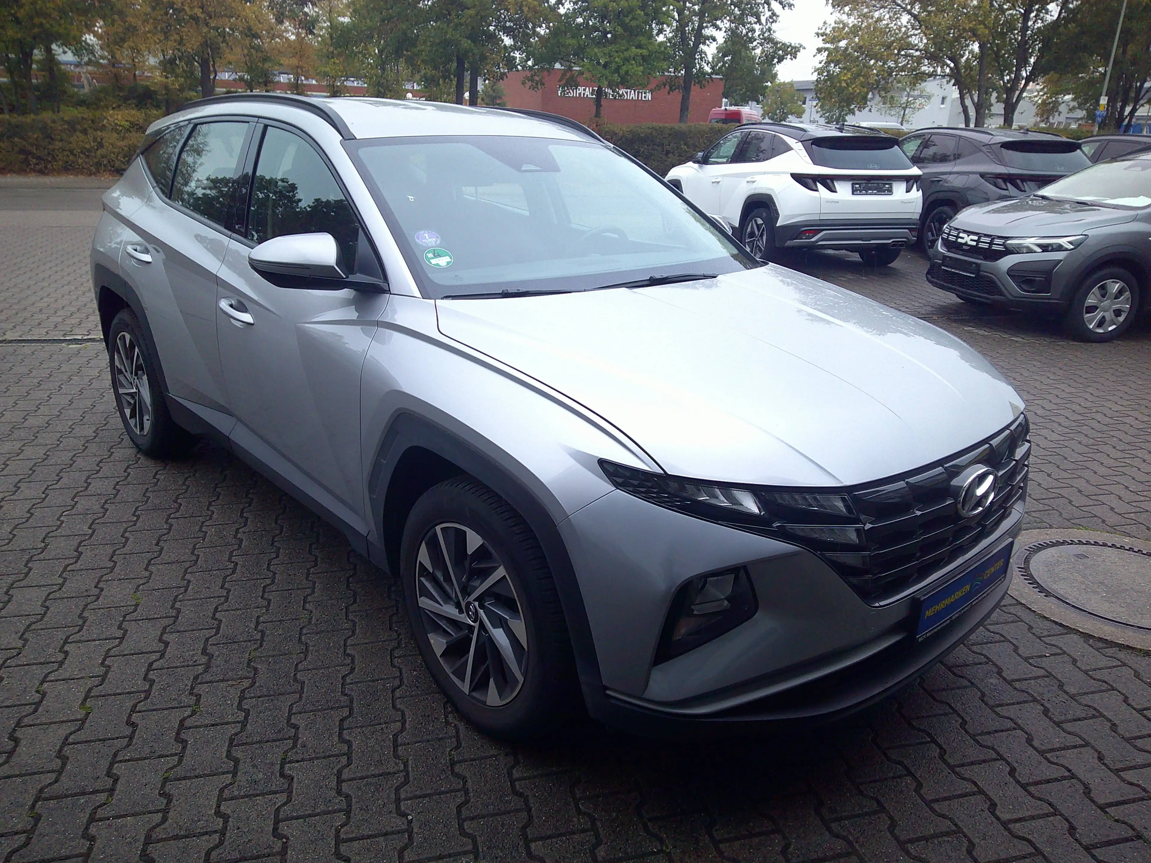 Hyundai TUCSON TUCSON 1.6 T-GDi 2WD Navi,Sitz+Lzhg.,Klimaautomatik,Kamera,PDC,.. — photo 2
