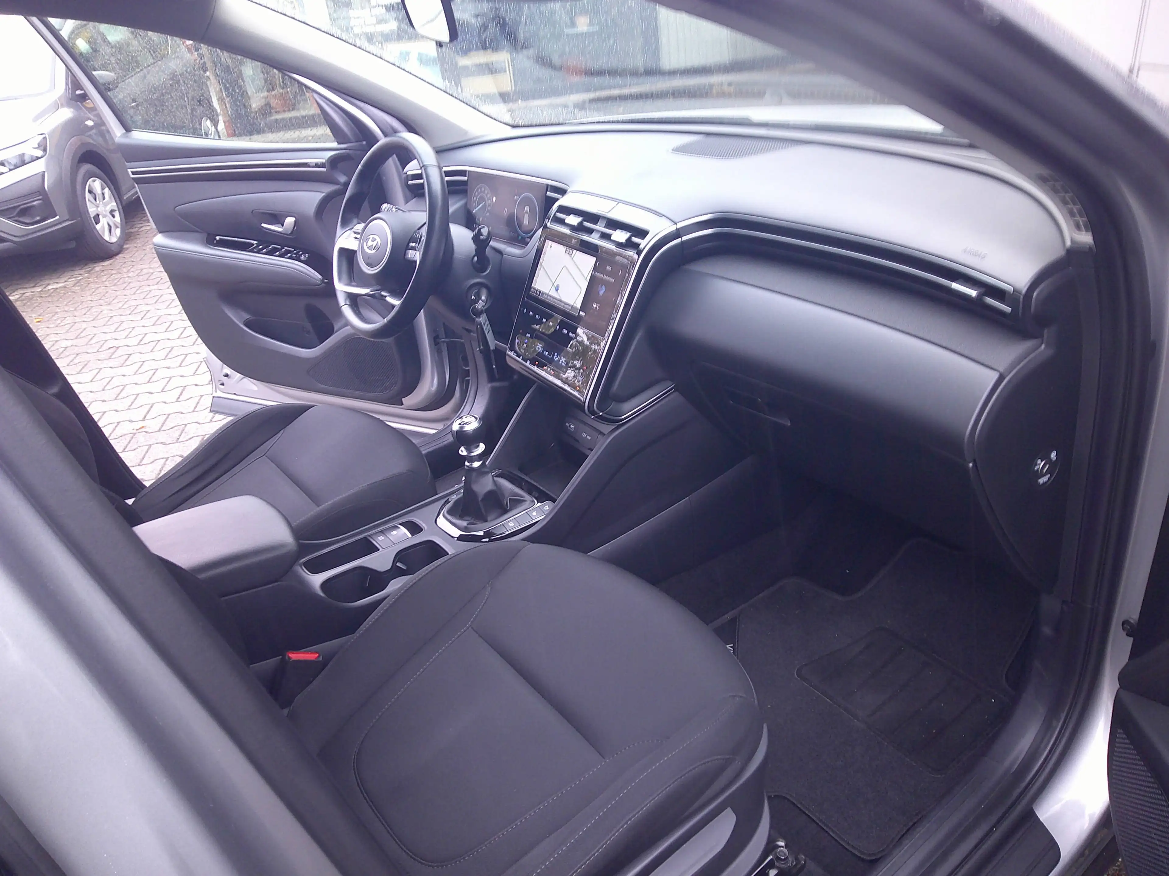Hyundai TUCSON TUCSON 1.6 T-GDi 2WD Navi,Sitz+Lzhg.,Klimaautomatik,Kamera,PDC,.. — photo 12