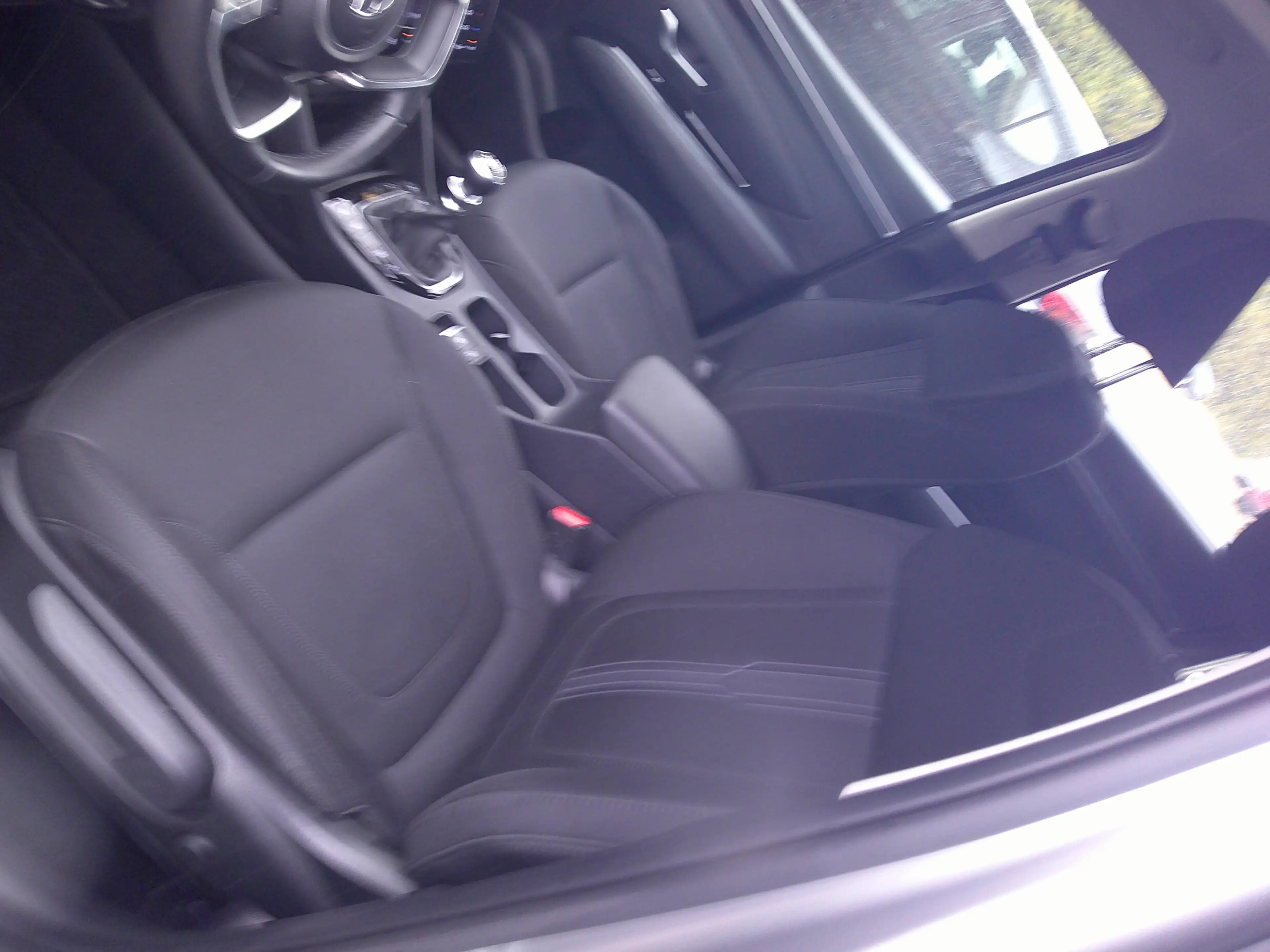 Hyundai TUCSON TUCSON 1.6 T-GDi 2WD Navi,Sitz+Lzhg.,Klimaautomatik,Kamera,PDC,.. — photo 10