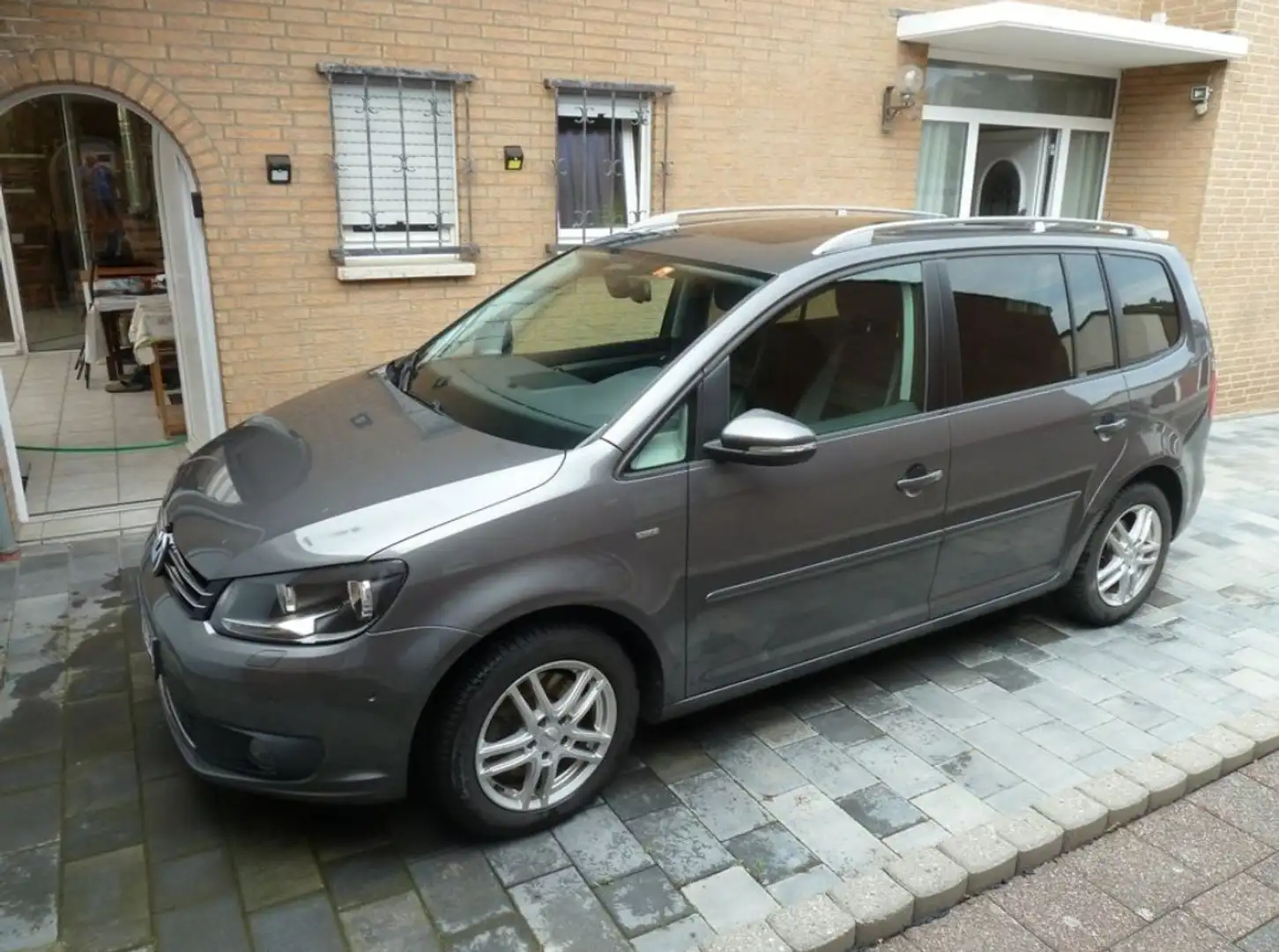 Volkswagen Touran Touran 2.0 TDI DPF Life Grün - 2