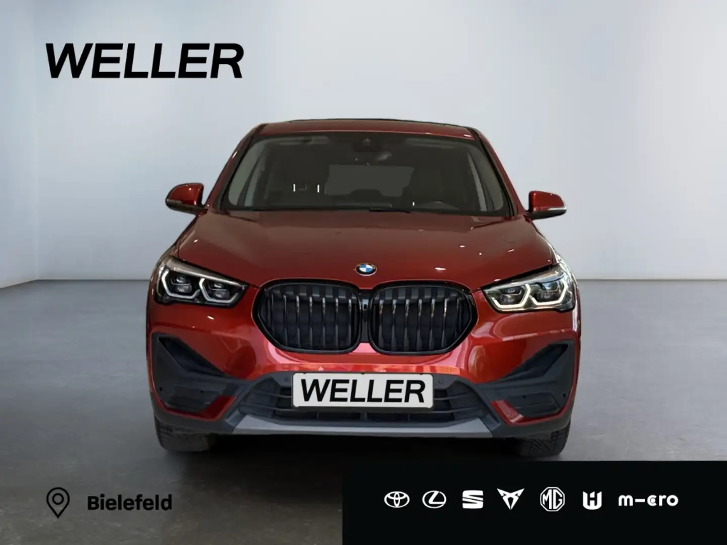 BMW X1 sDrive18i Advantage *LED*Pano*HUD*CAM*Ambiente*Gan Oranje - 2