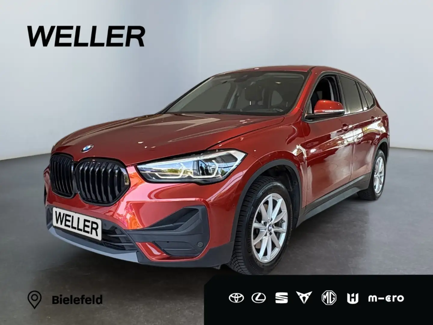 BMW X1 sDrive18i Advantage *LED*Pano*HUD*CAM*Ambiente*Gan Oranje - 1