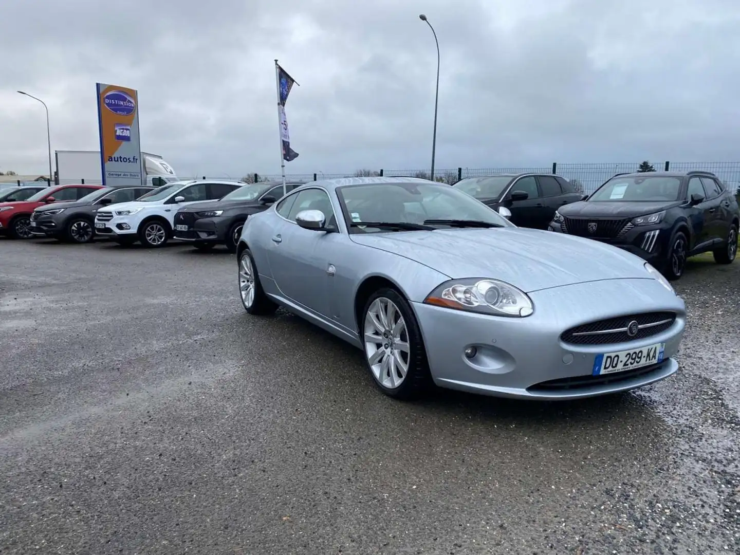 Jaguar XK XK Coupé 4.2i V8 - BVA Gris - 2