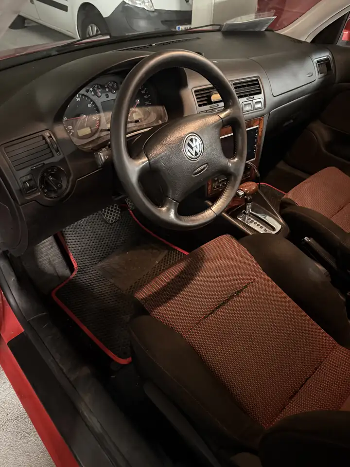Volkswagen Bora 1,9 Highline TDI Aut., foto 5