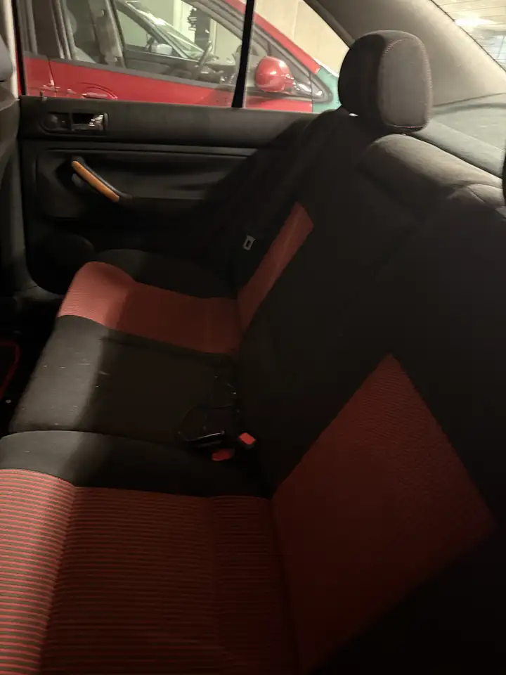 Volkswagen Bora 1,9 Highline TDI Aut., foto 6