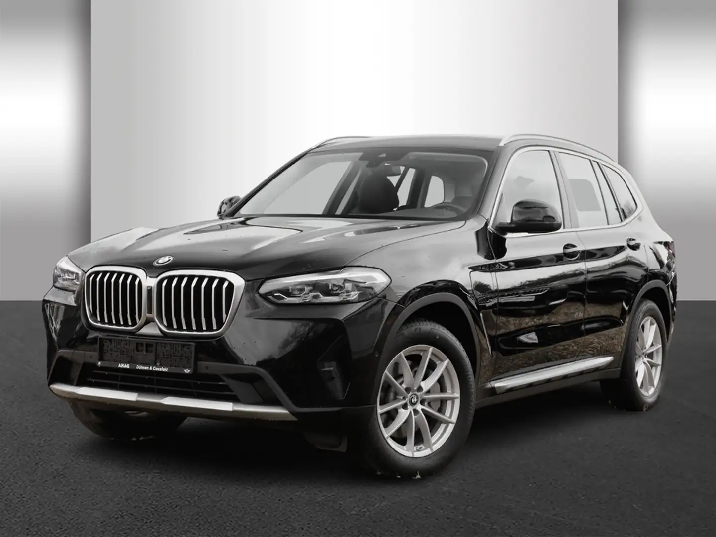 BMW X3 xDrive30e AT Navi Bluetooth PDC Klima DPF Schwarz - 2