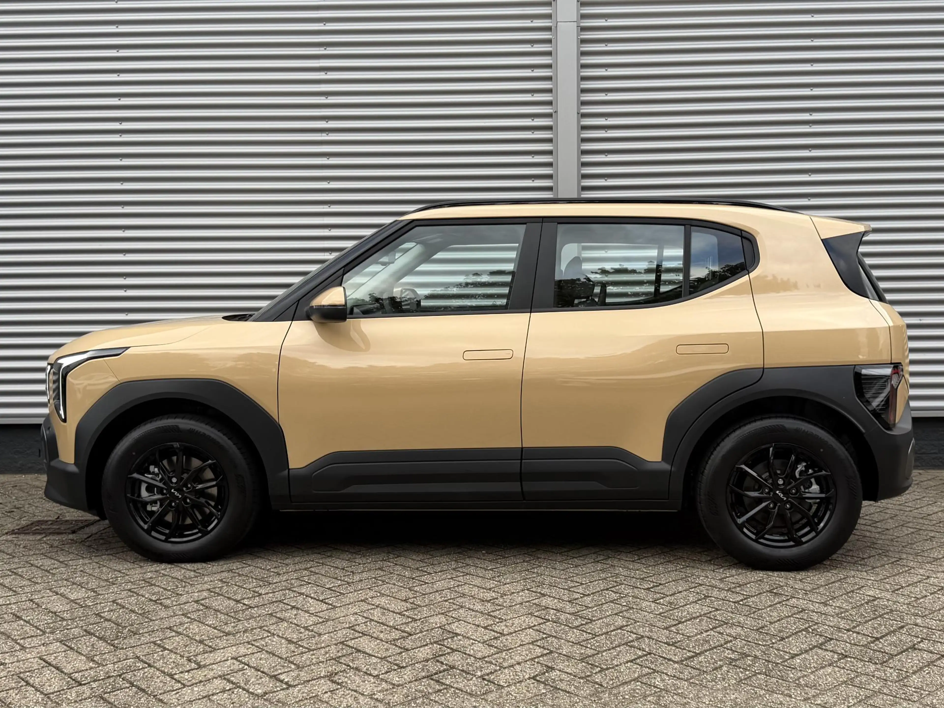 Kia EV2 Air 42.2 kWh 4p. | Black Pack | Stoel/Stuurwielver — photo 2