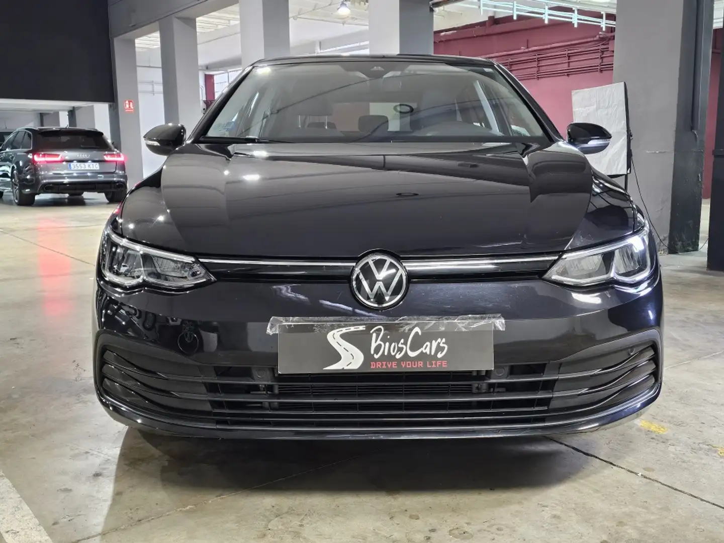 Volkswagen Golf 1.0 eTSI DSG 81kW Negro - 2