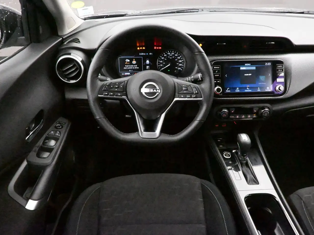 Nissan Kicks снимка Nissan Kicks