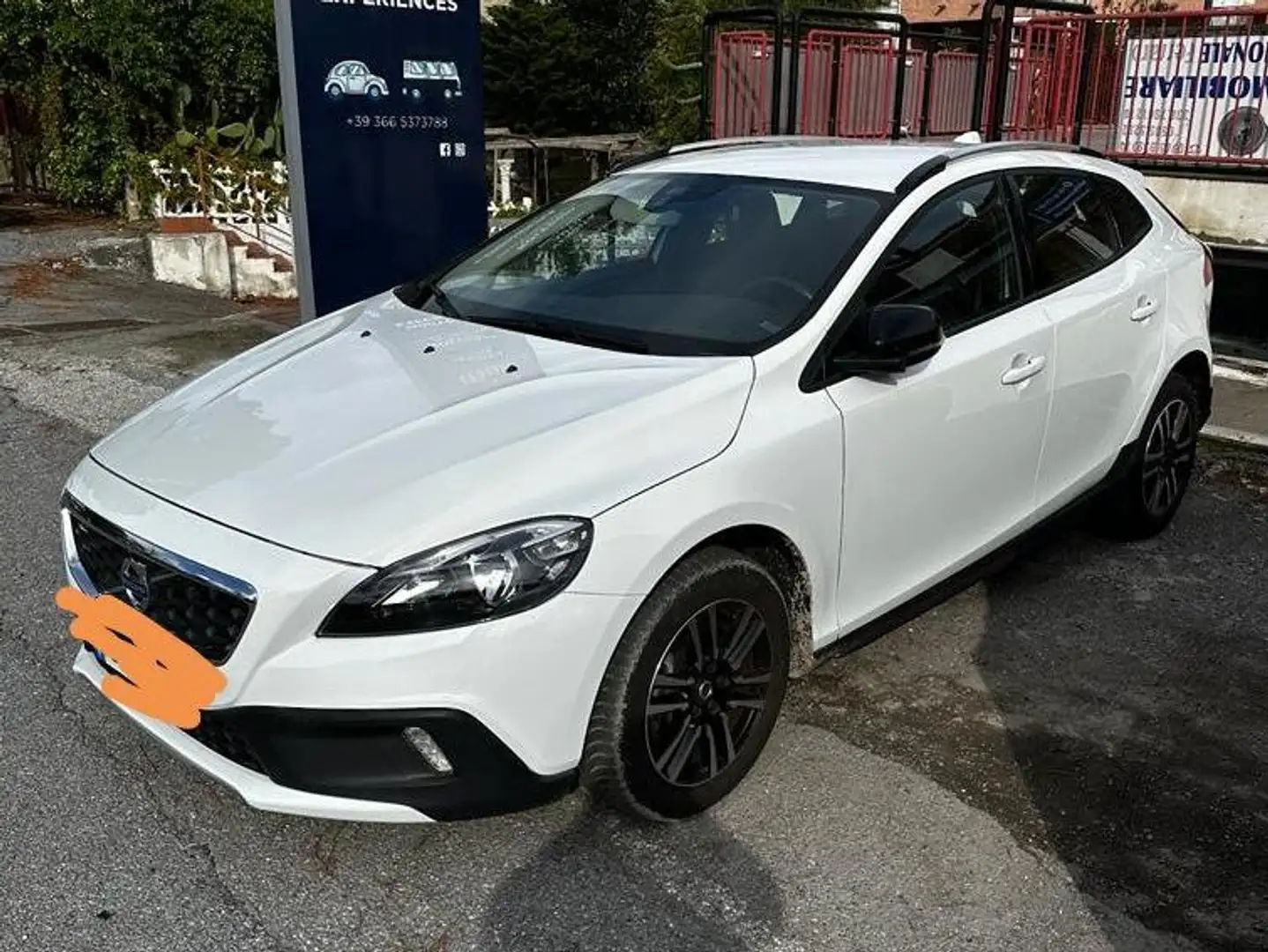 Volvo V40 Cross Country V40 II 2012 Cross Country 2.0 d2 s geartronic my17 Beyaz - 2