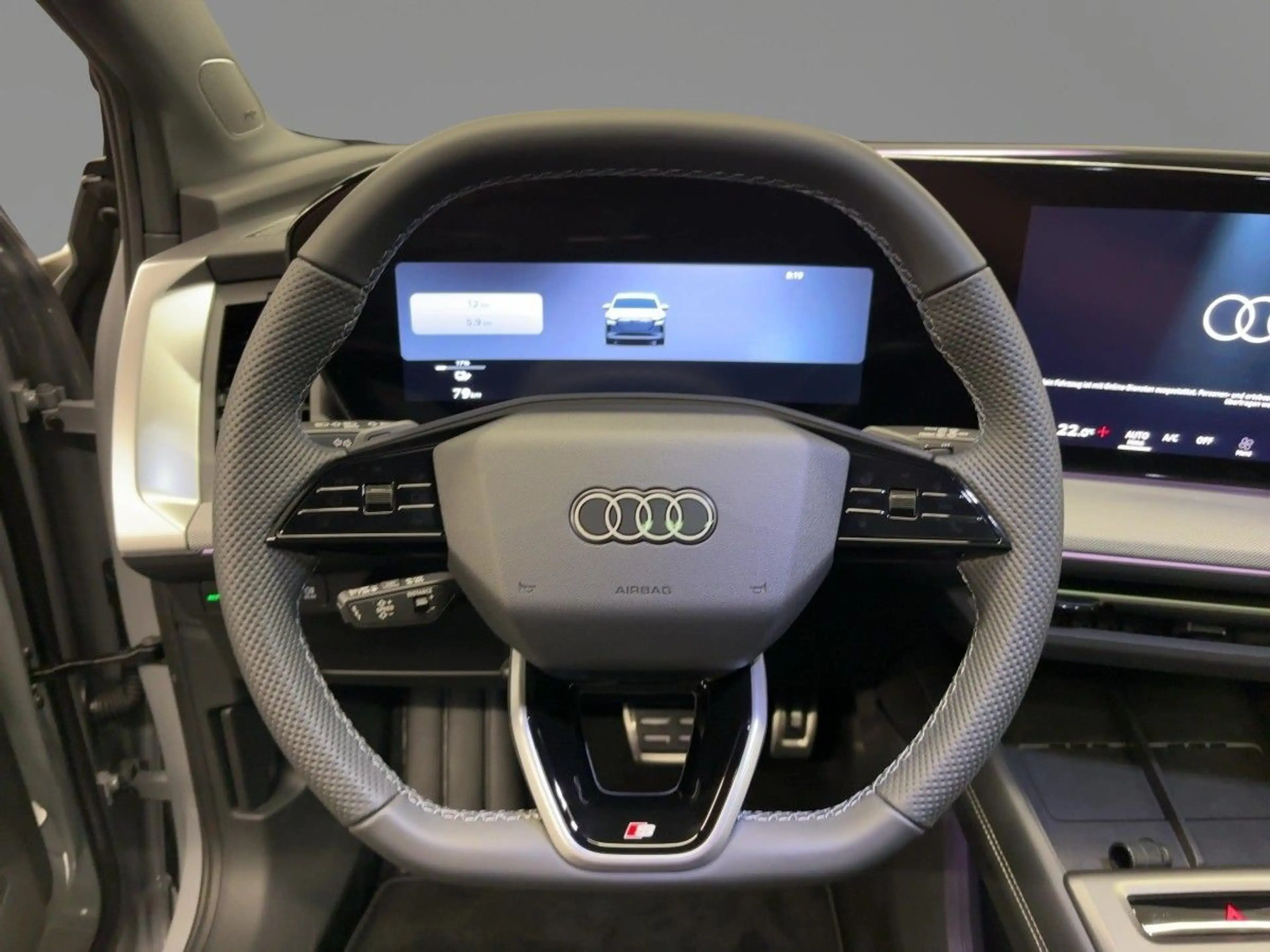 Audi Q4 e-tron quattro performance — photo 14