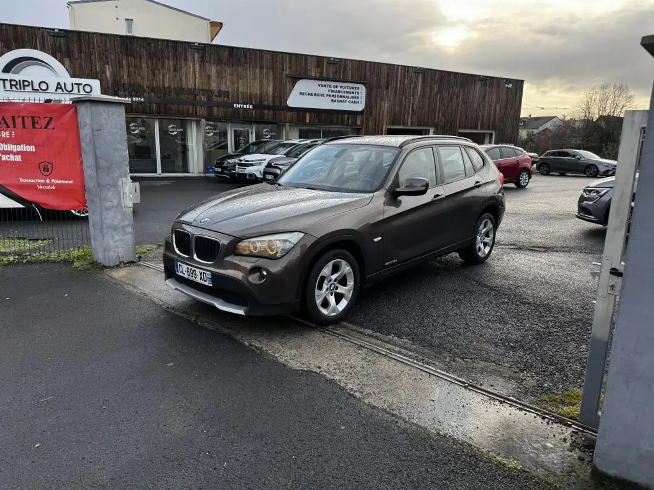 Bmw X1 sDrive 18d - 143 Confort clim + radar AR
