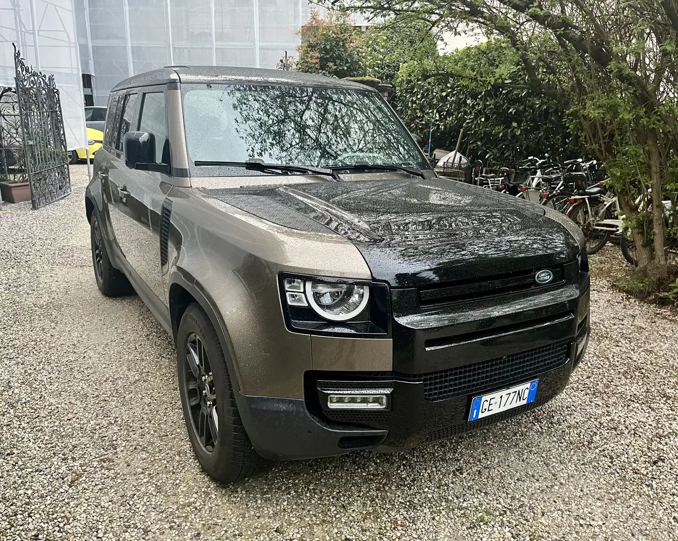 Land Rover Defender 110 3.0d i6 mhev awd 250cv auto Bronze - 2