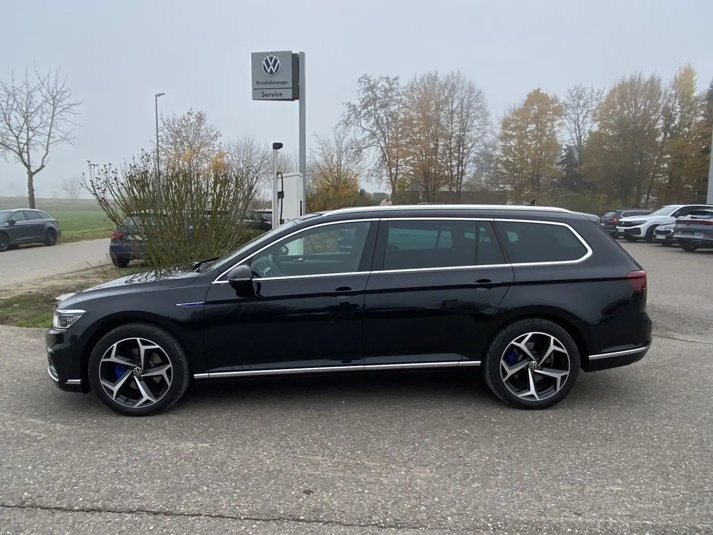 Volkswagen Passat GTE 1.4 TSI DSG 18"+NAVI+STANDHEIZUNG+EL. Schwarz - 2