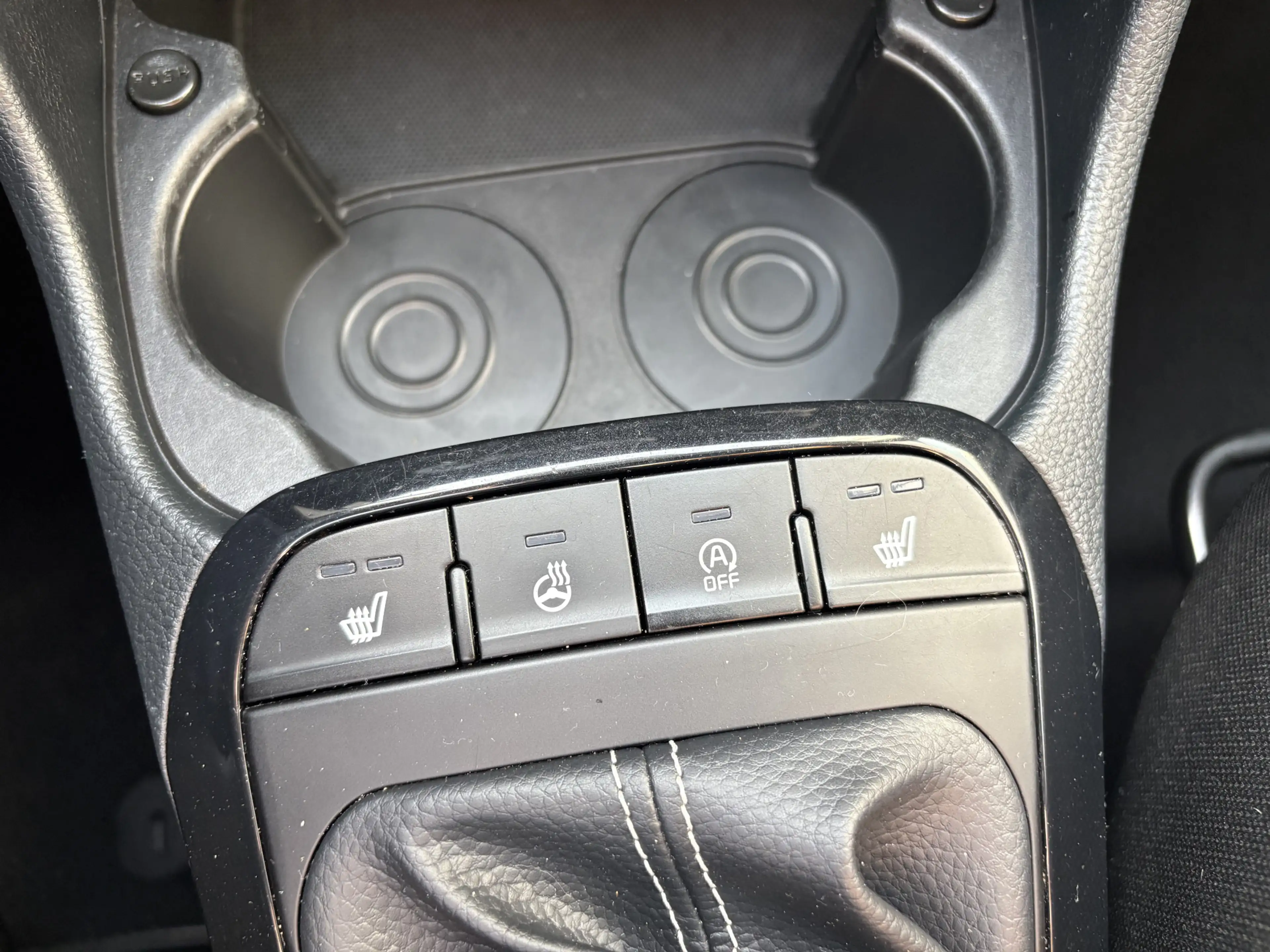 Kia Picanto 1.0 MPi DynamicLine, airco, navi, camera — photo 17