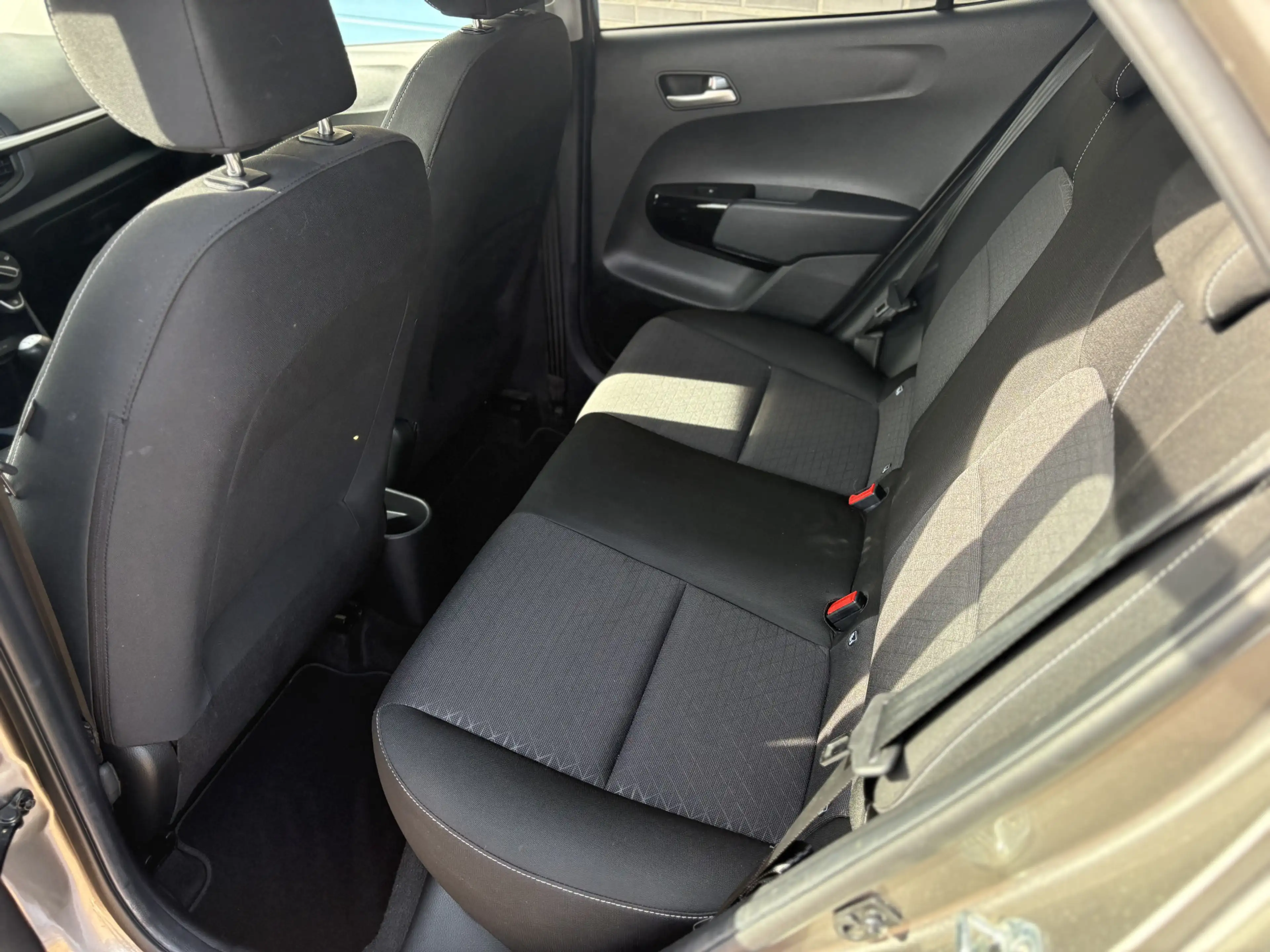 Kia Picanto 1.0 MPi DynamicLine, airco, navi, camera — photo 9