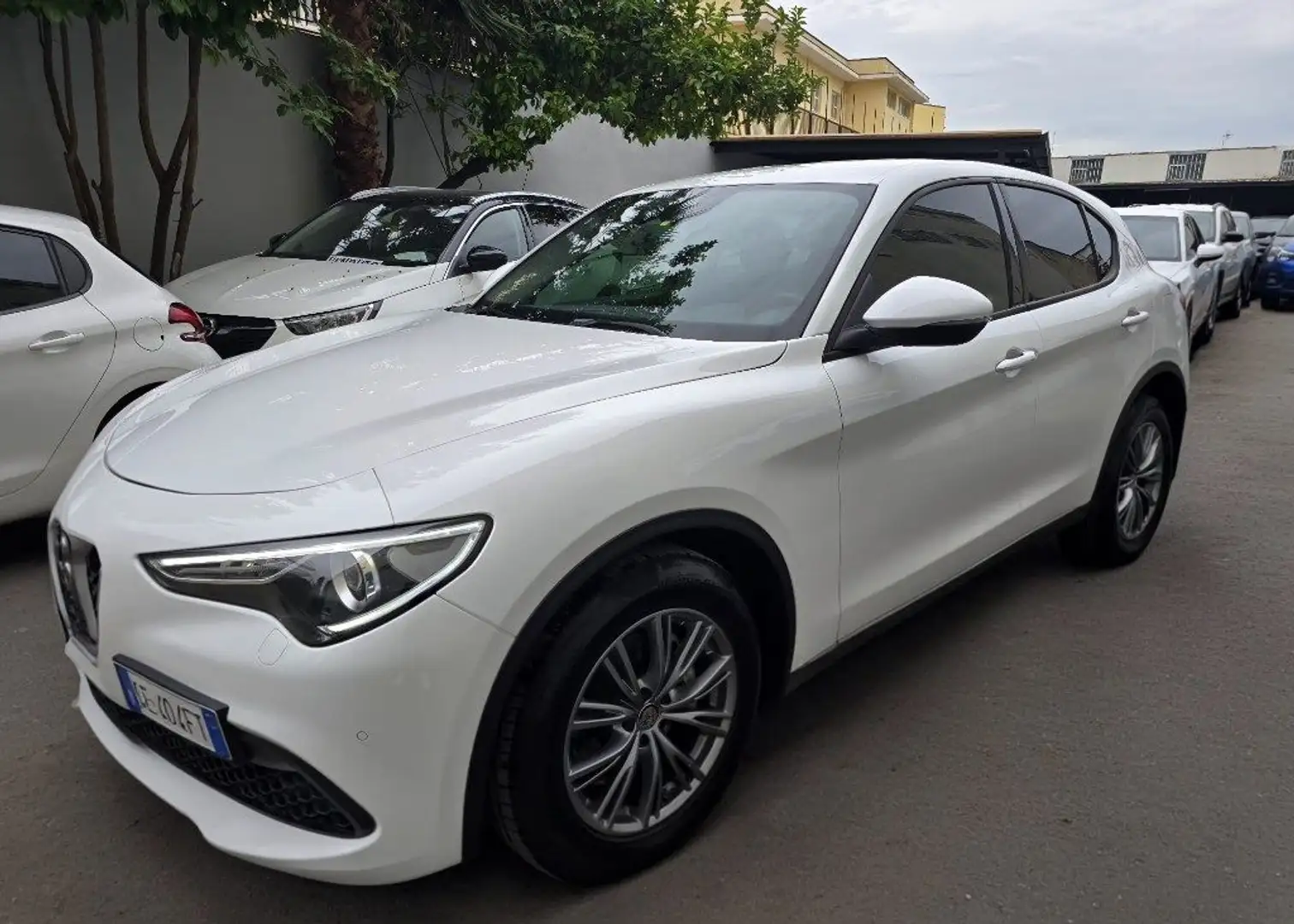Alfa Romeo Stelvio 2.2 Turbodiesel 160 CV AT8 RWD Business Wit - 2