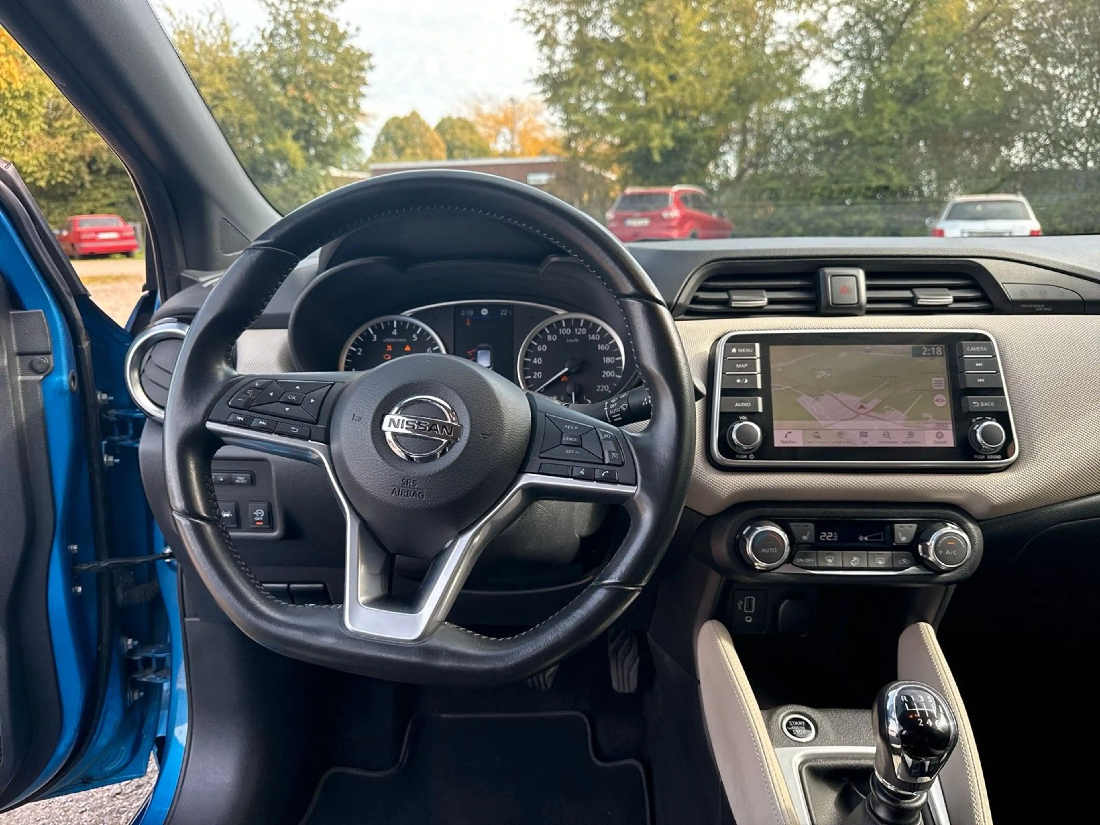 Nissan Micra 1.0*Navi*Klimaautomatik*Rückfahrkamera — photo 7