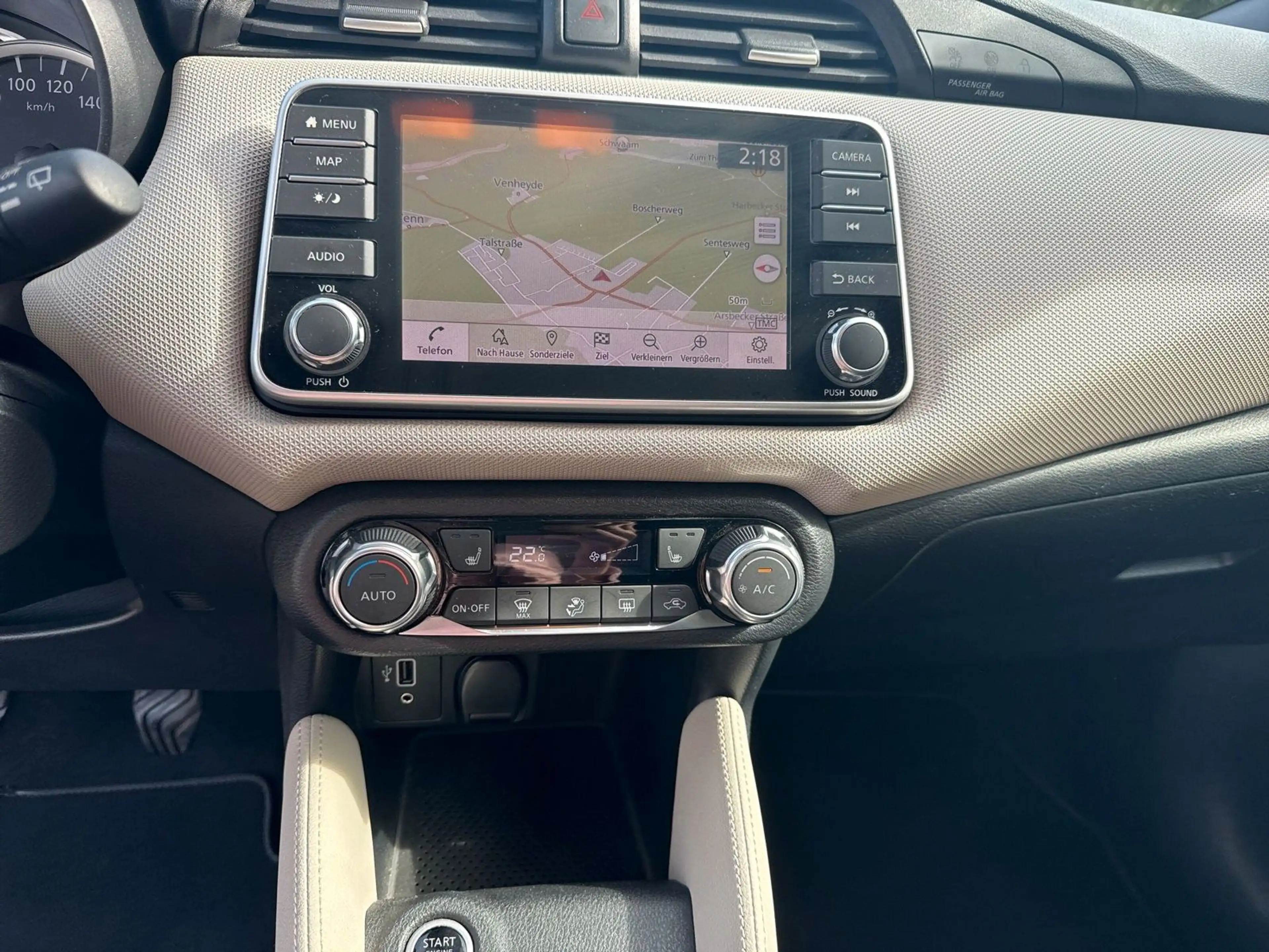 Nissan Micra 1.0*Navi*Klimaautomatik*Rückfahrkamera — photo 8