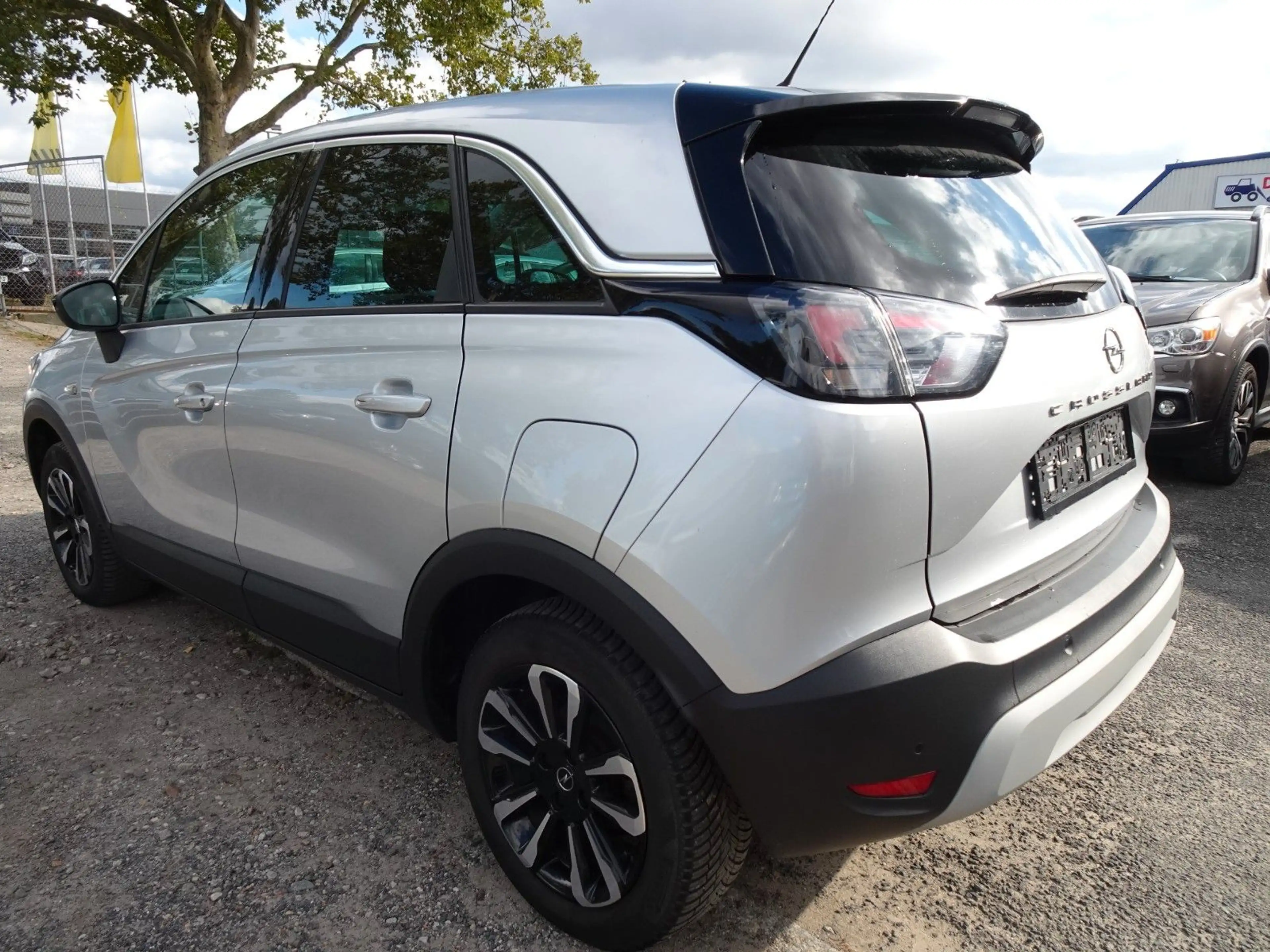 Opel Crossland X Elegance Paket 1.2, 81kW-NAV-LED — photo 4