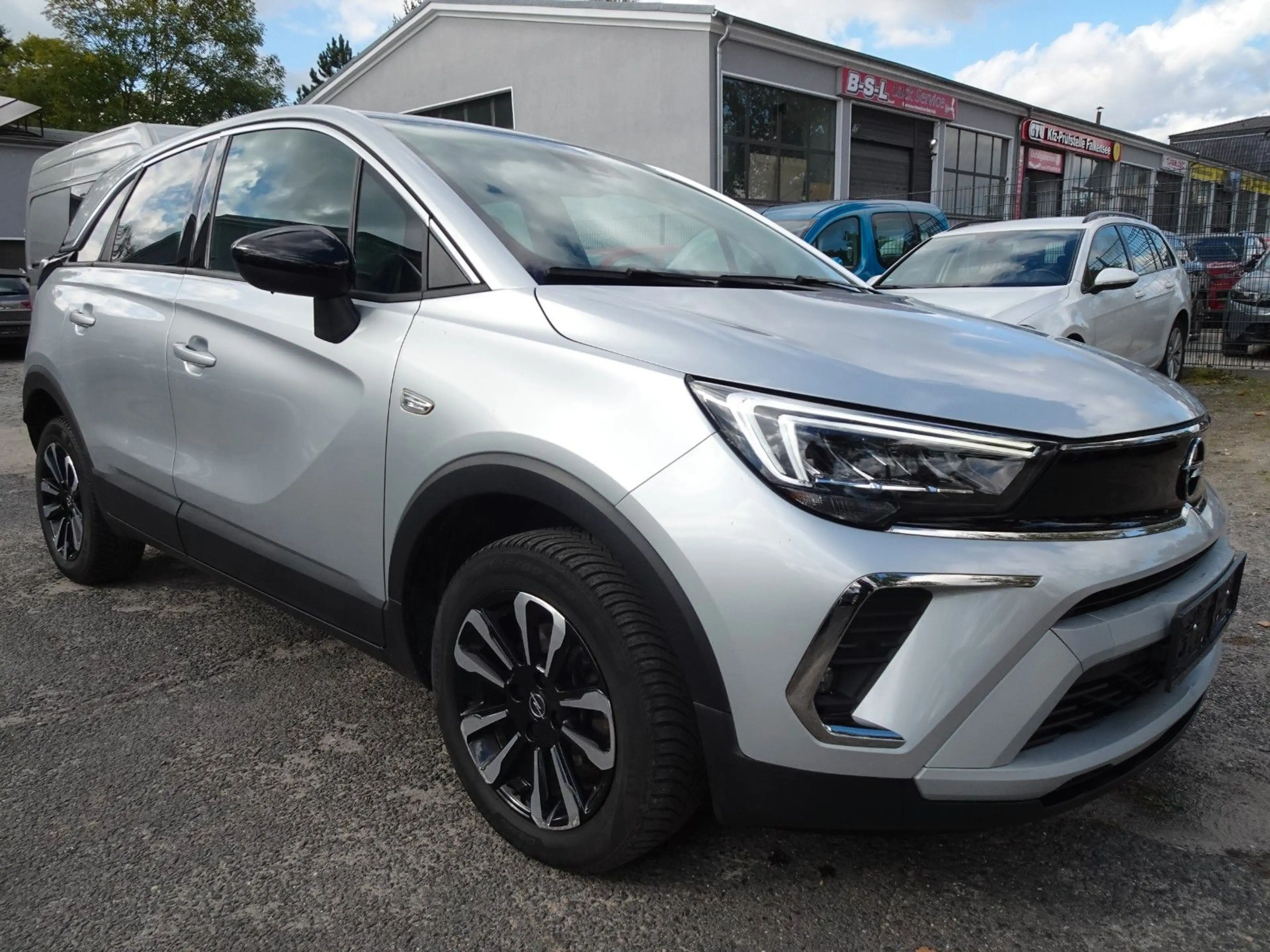 Opel Crossland X Elegance Paket 1.2, 81kW-NAV-LED — photo 3