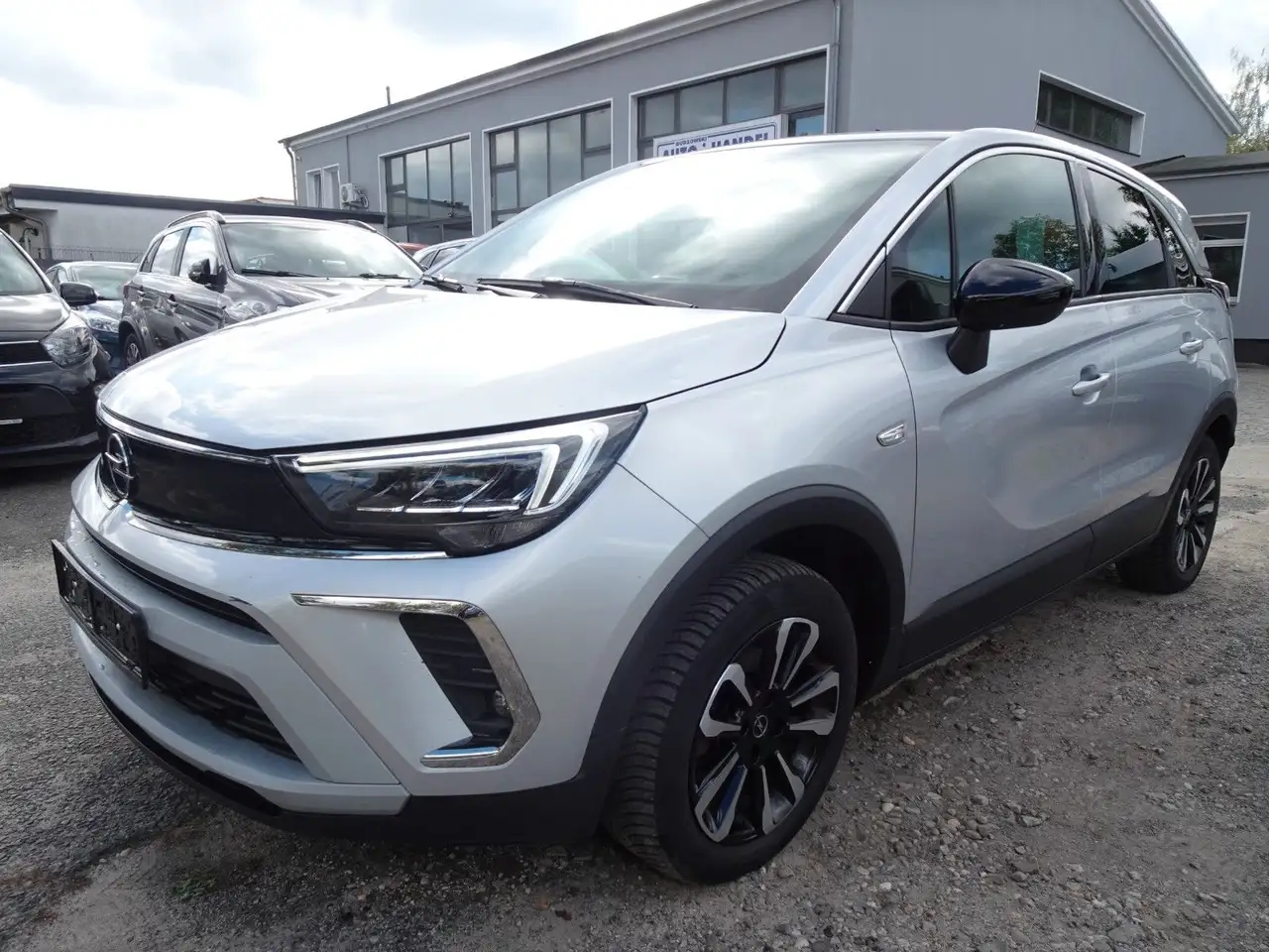 Opel Crossland X Elegance Paket 1.2, 81kW-NAV-LED — photo 1 of 25