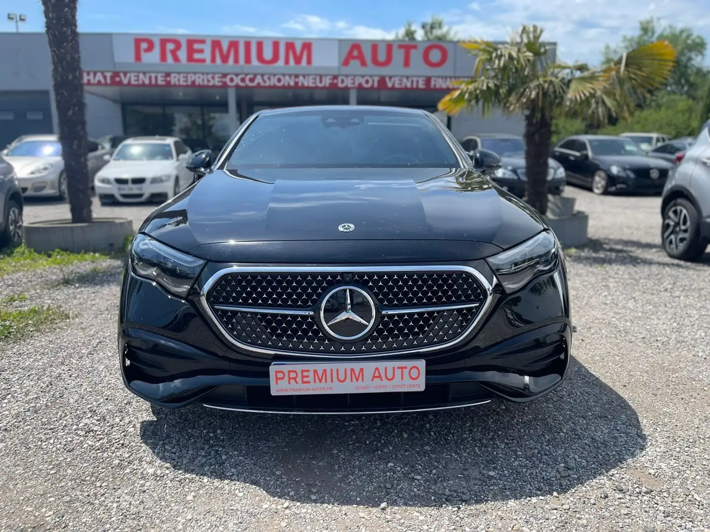Mercedes-Benz E 220 220D AMG Line 193 Noir - 1