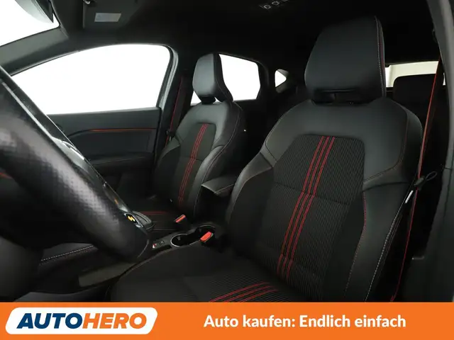 Renault Captur view 10