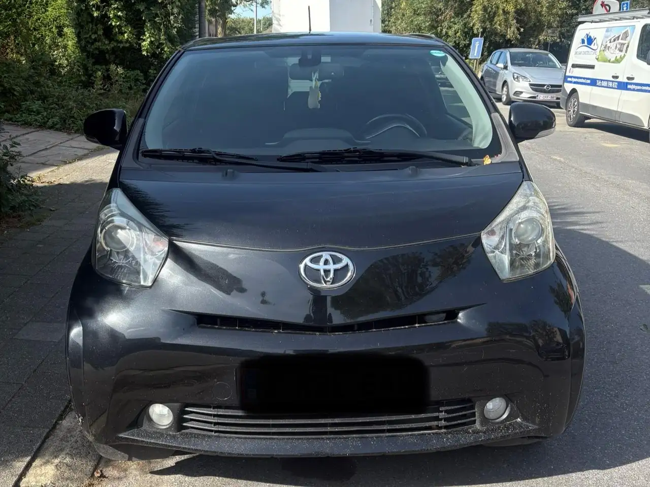 Toyota iQ