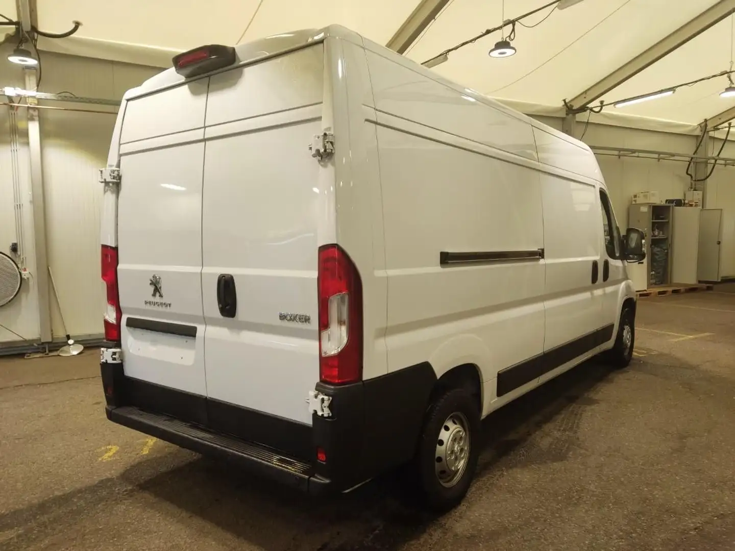Peugeot Boxer Kasten Hochraum 335 L3H2 BlueHDi 140 Stop& Weiß - 2