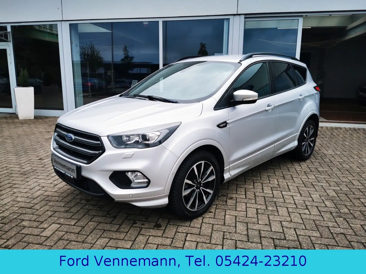 Ford Kuga ST-Line Silber - 1
