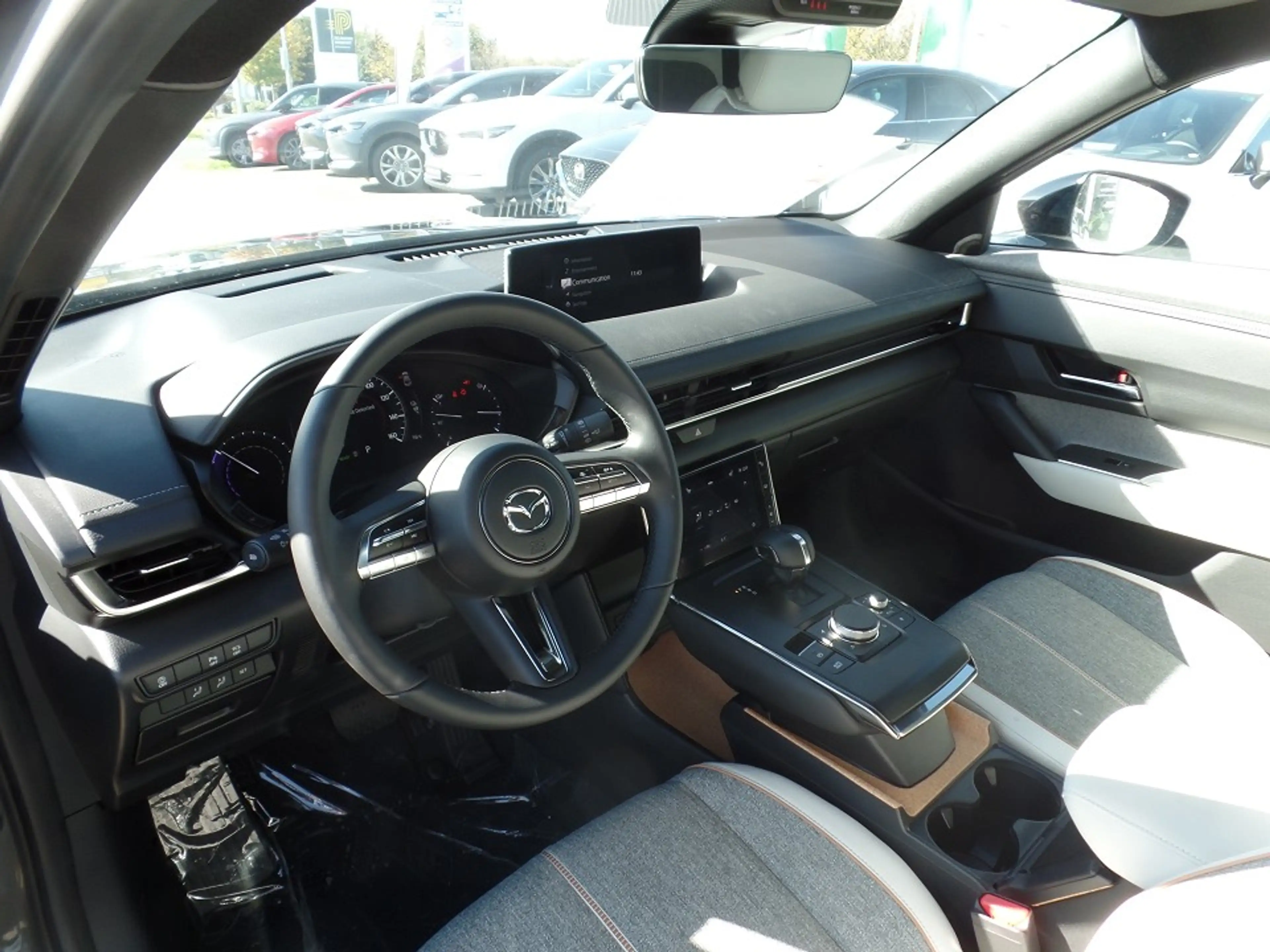 Mazda MX-30 e-SKYACTIV EV ADVANTAGE MC — photo 4