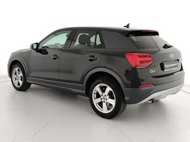 Audi Q2 view 3
